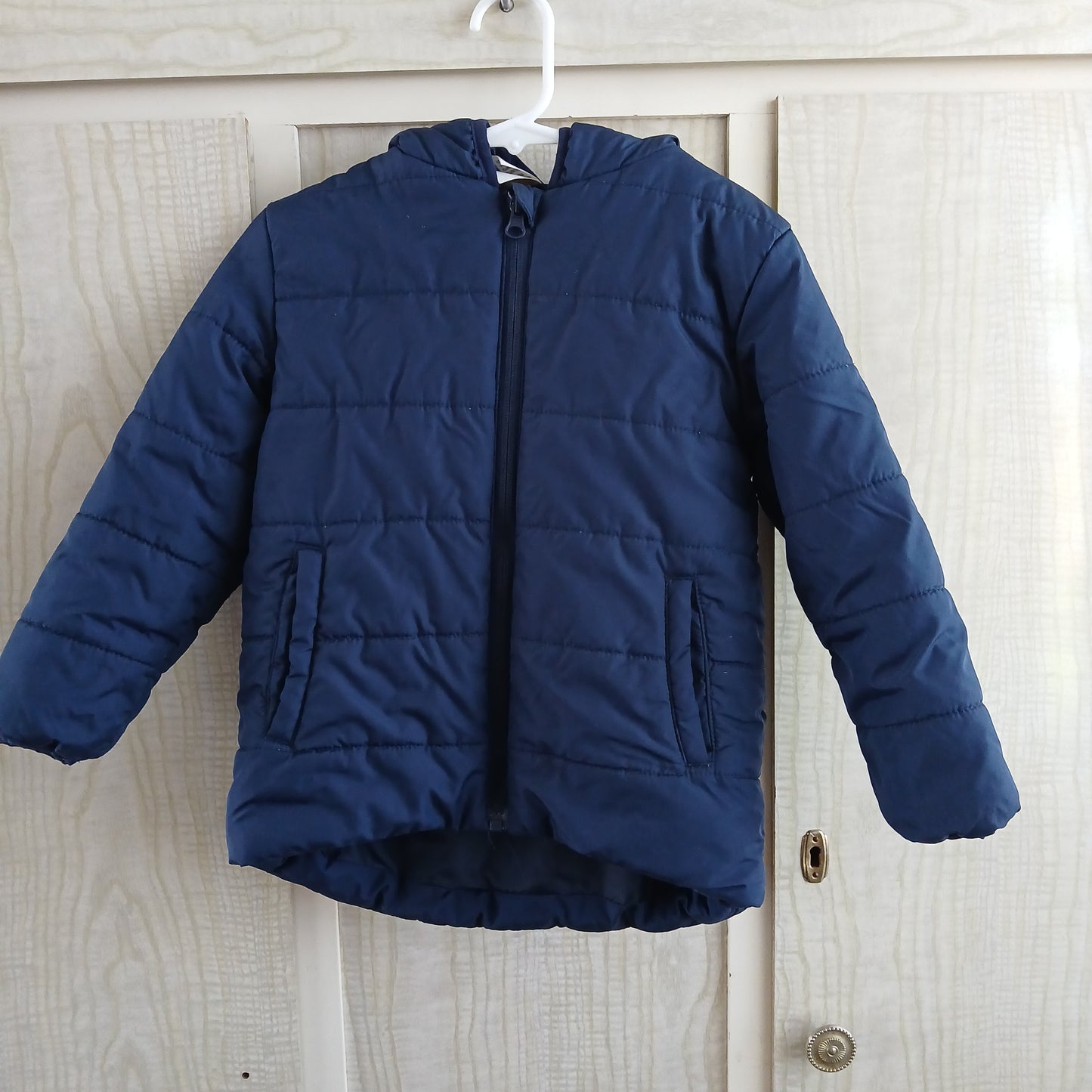 (4) Navy Blue Parker puff jacket