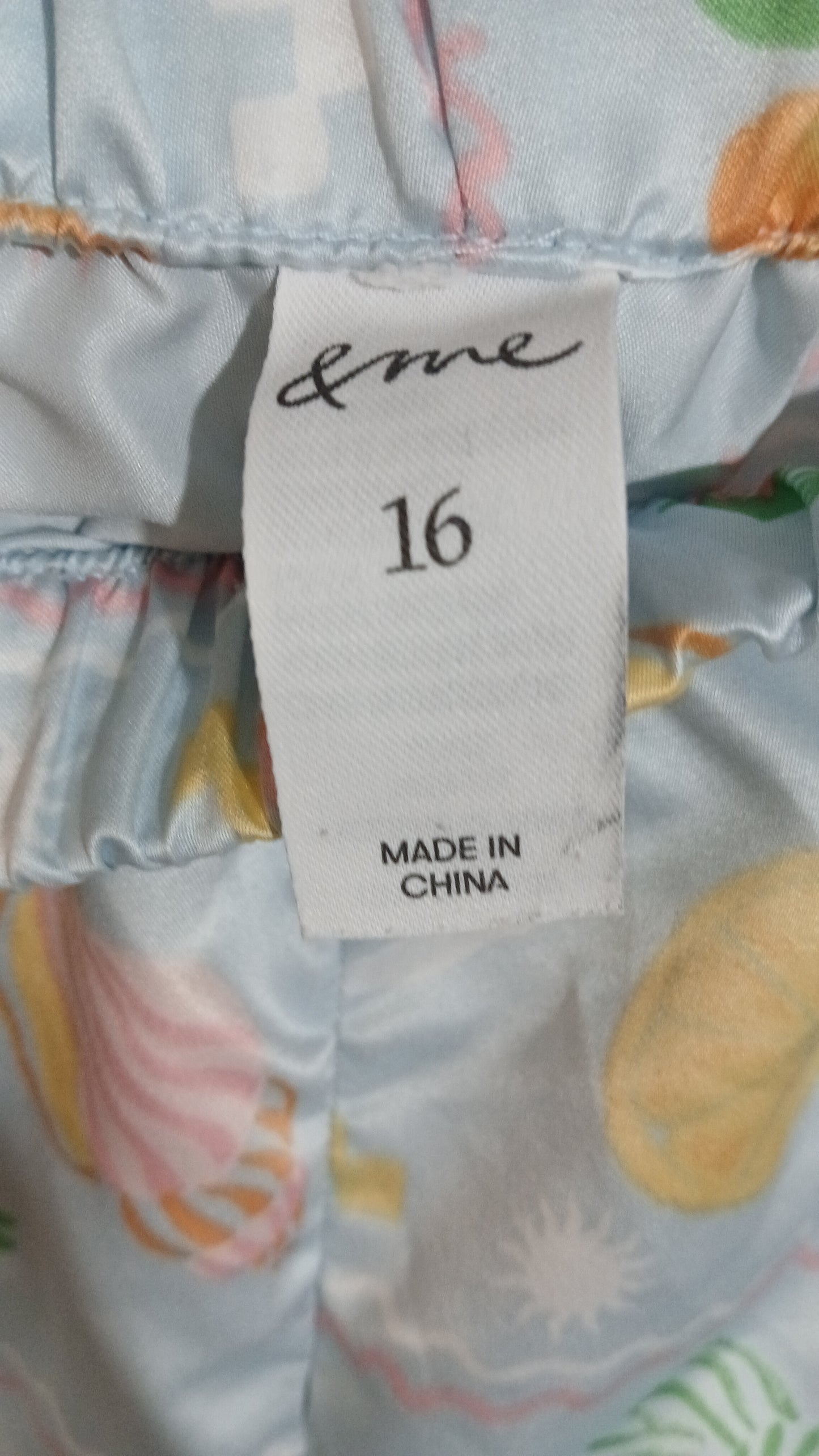 (16) &me | Pj Set