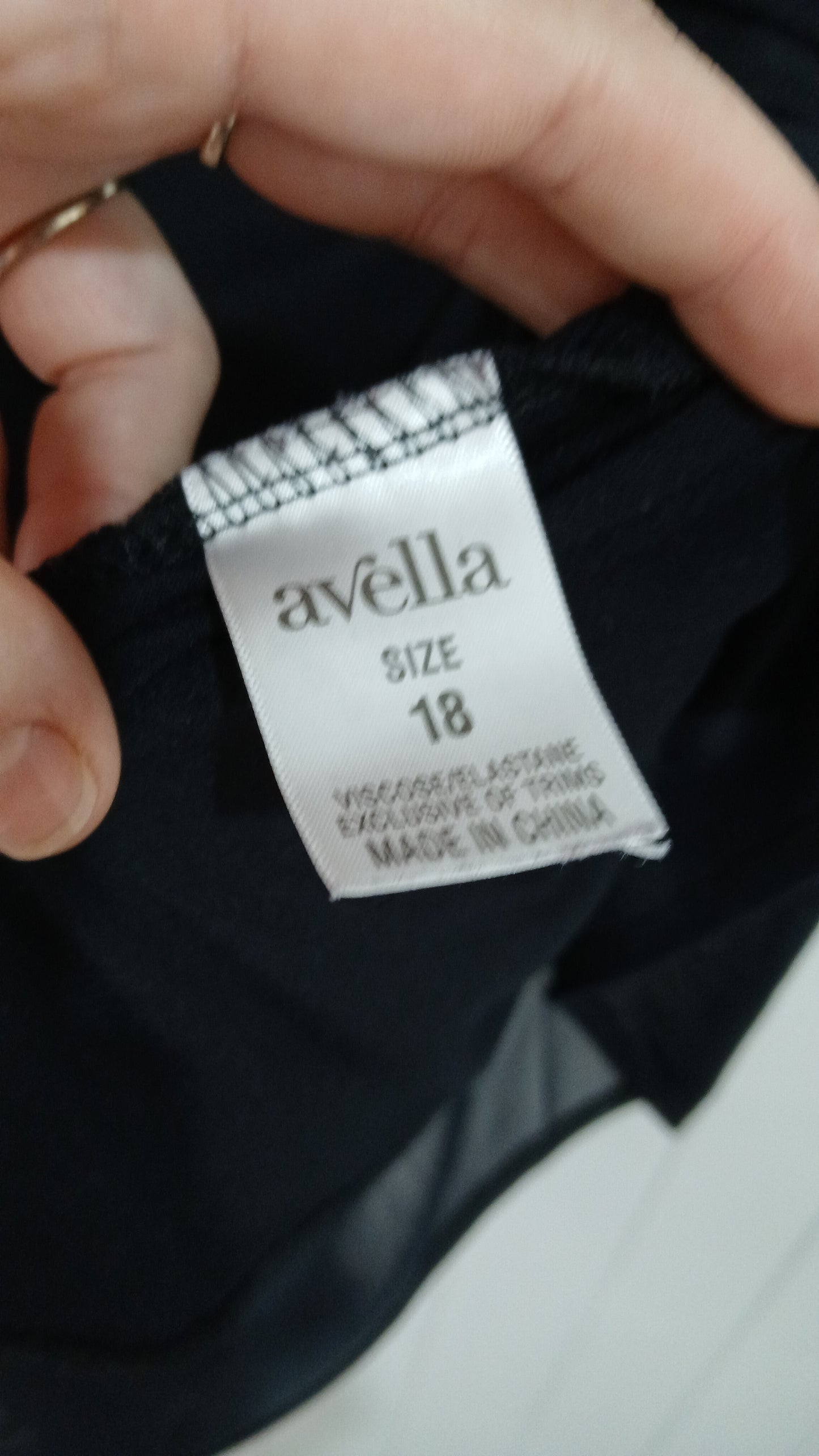 (18) Avella | Black Blouse