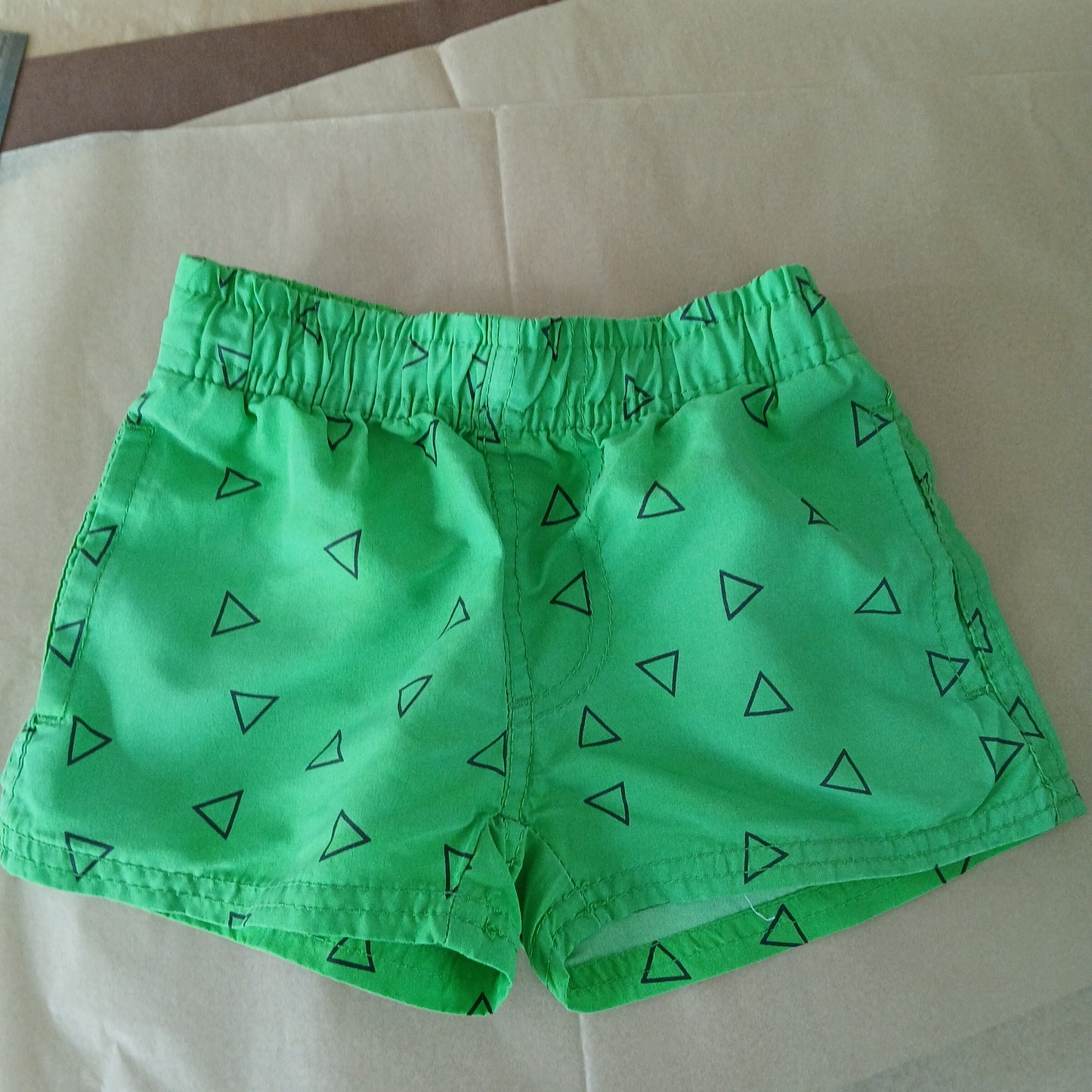 (0) Tilt Green Triangle Shorts