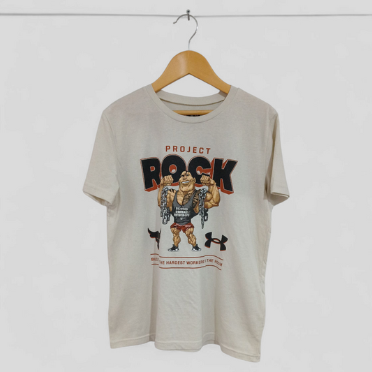 (8JNR) Under Armour | Project Rock Tee