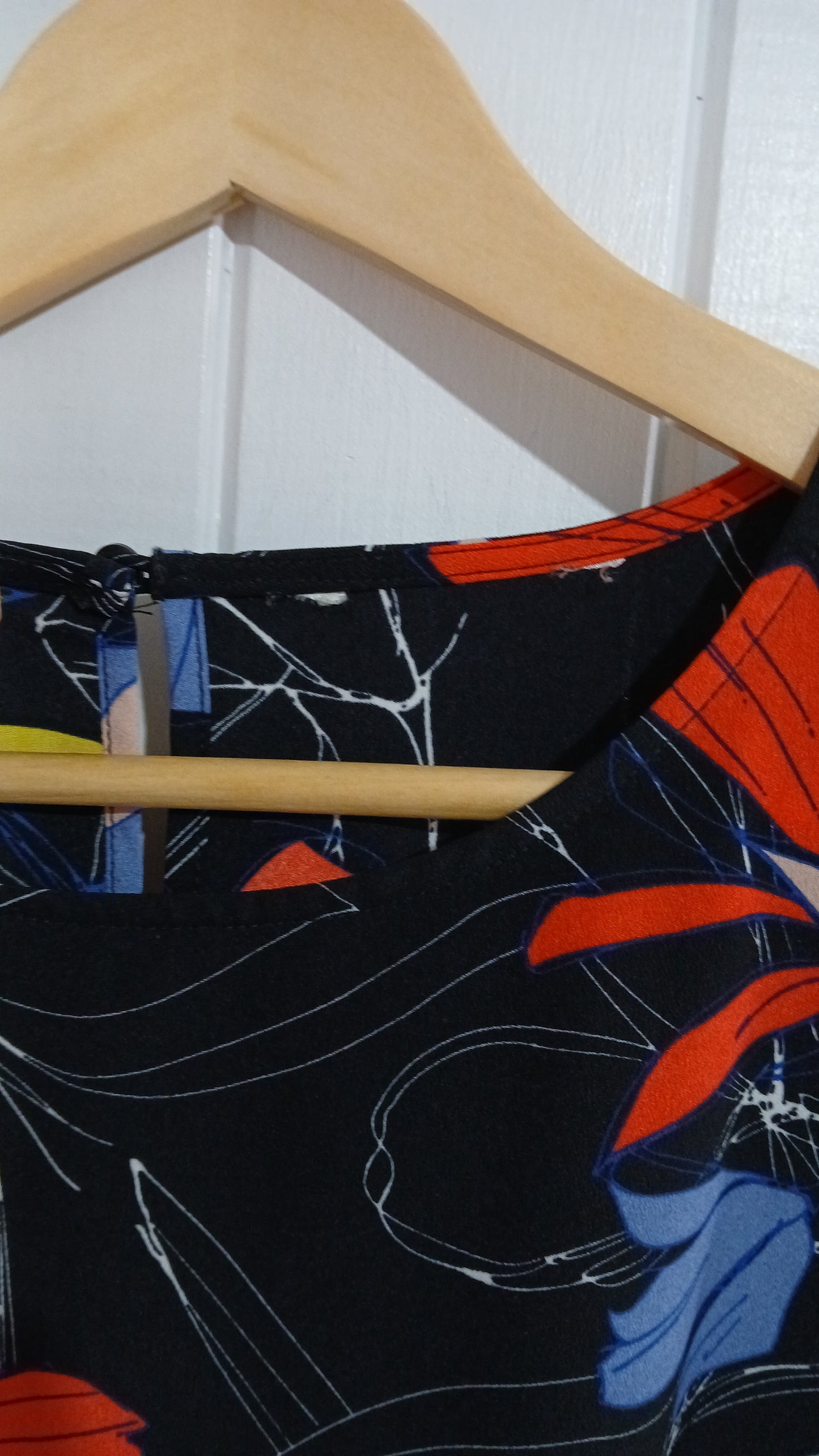 (L) Black Floral Dress