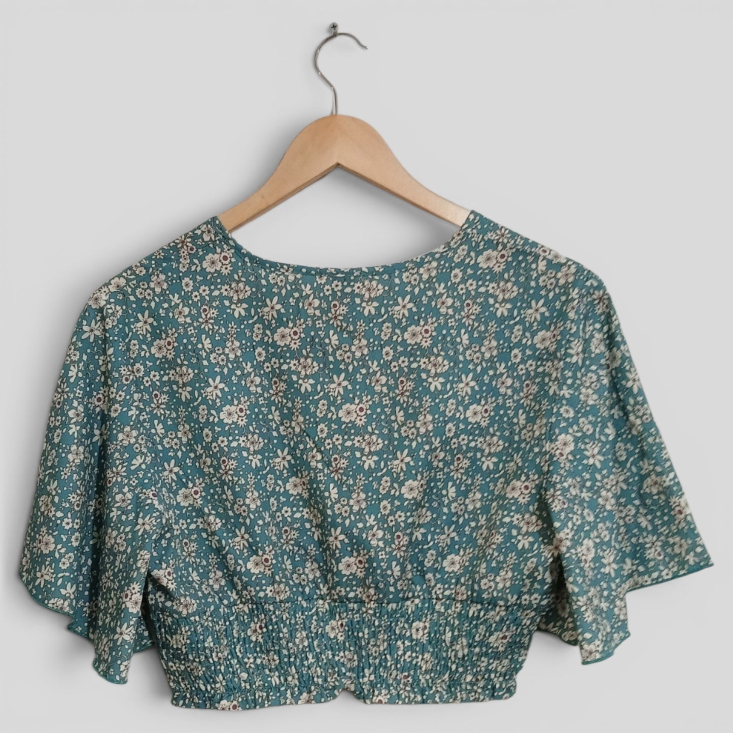 (M) Shein | Floral Crop