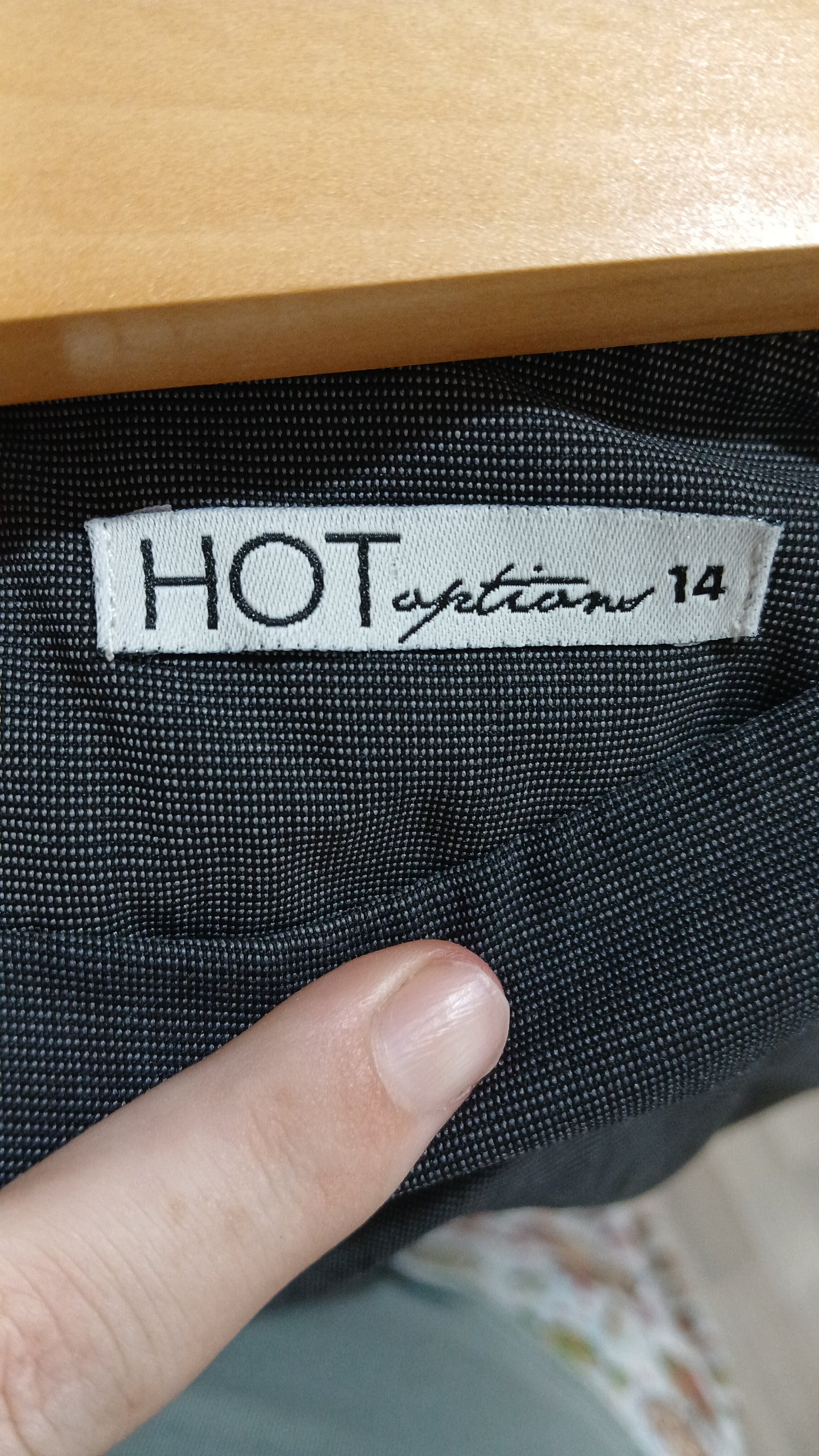 (14) Hot Options | Skirt