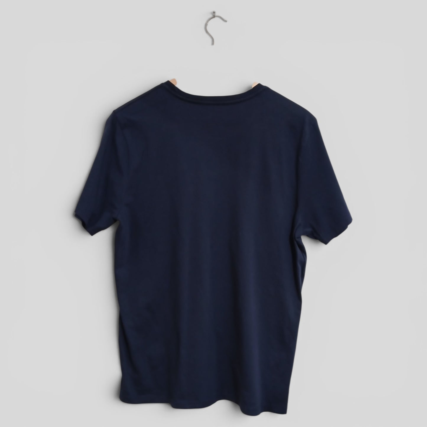 (L) Brilliant Basics | Navy Tee