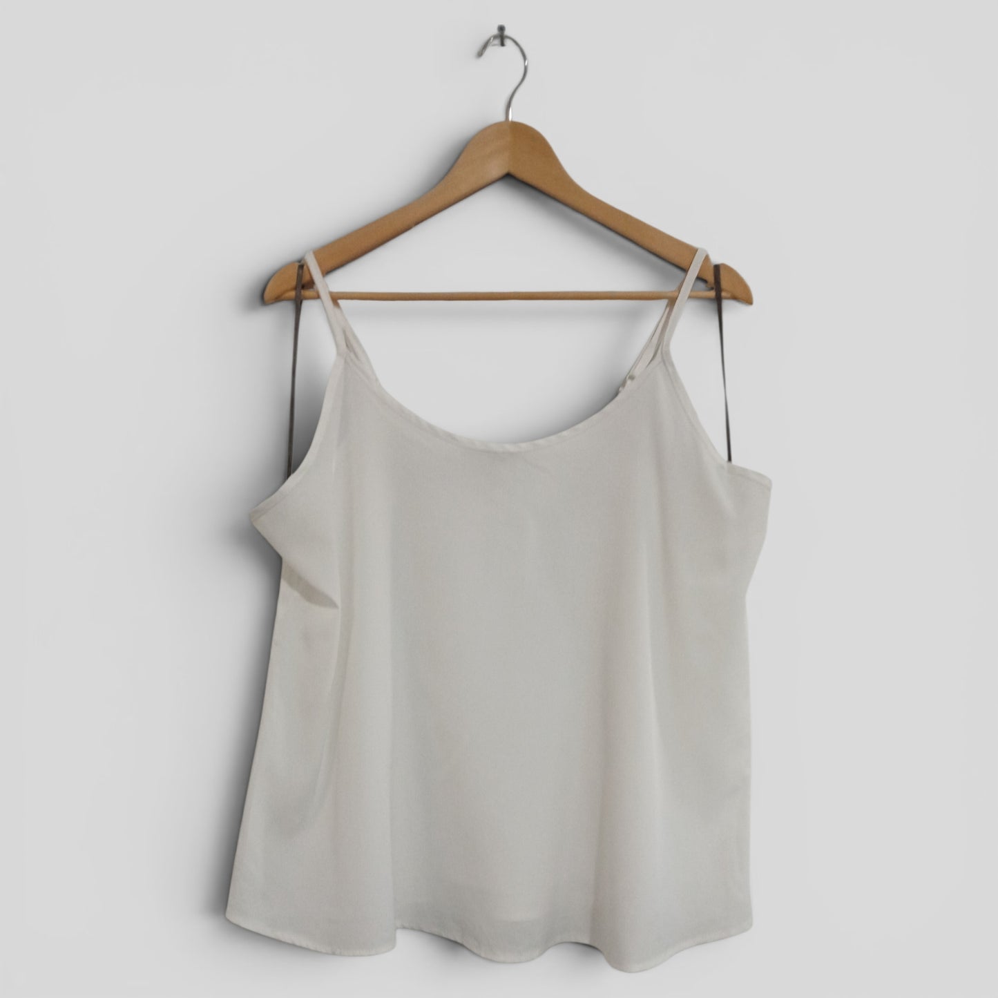 (16) Emerson | White Singlet Blouse