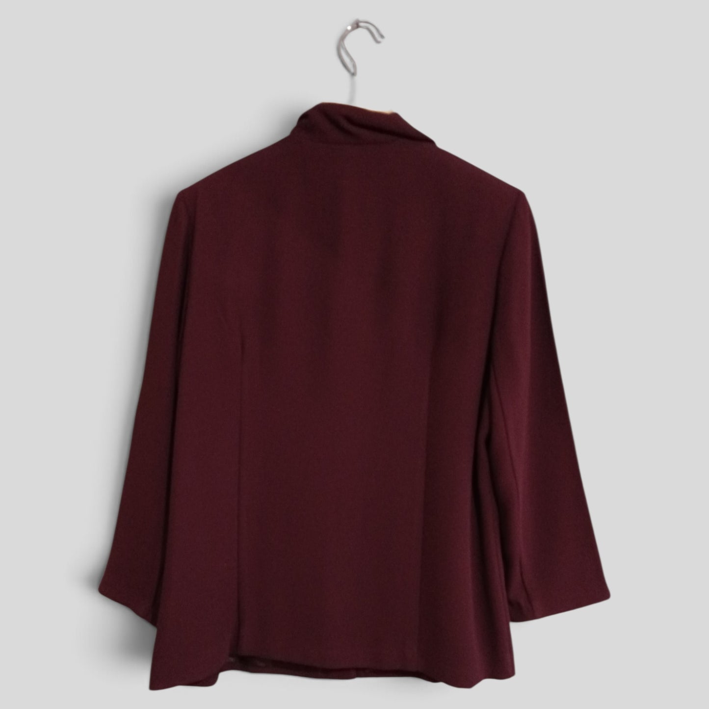 (12) Suzannegrae | Maroon Blazer