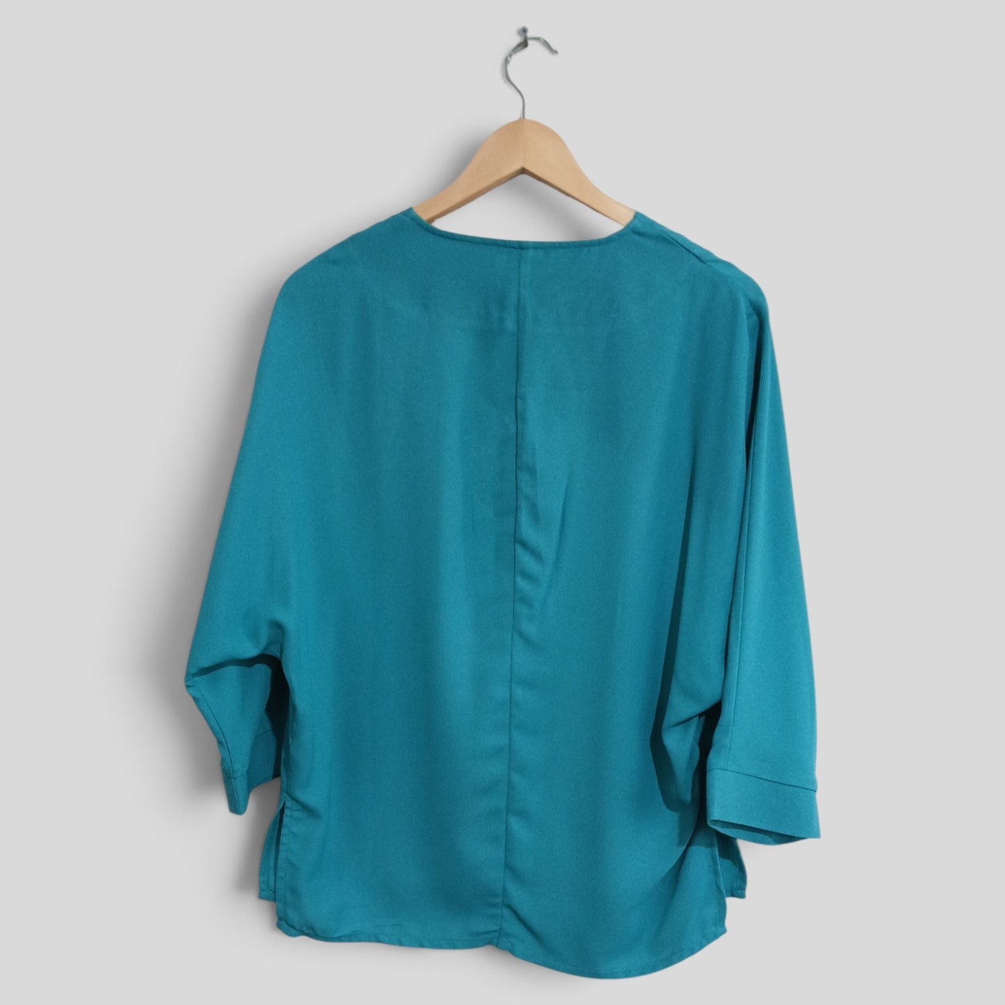 (12) Millers | Teal Flower Button Blouse