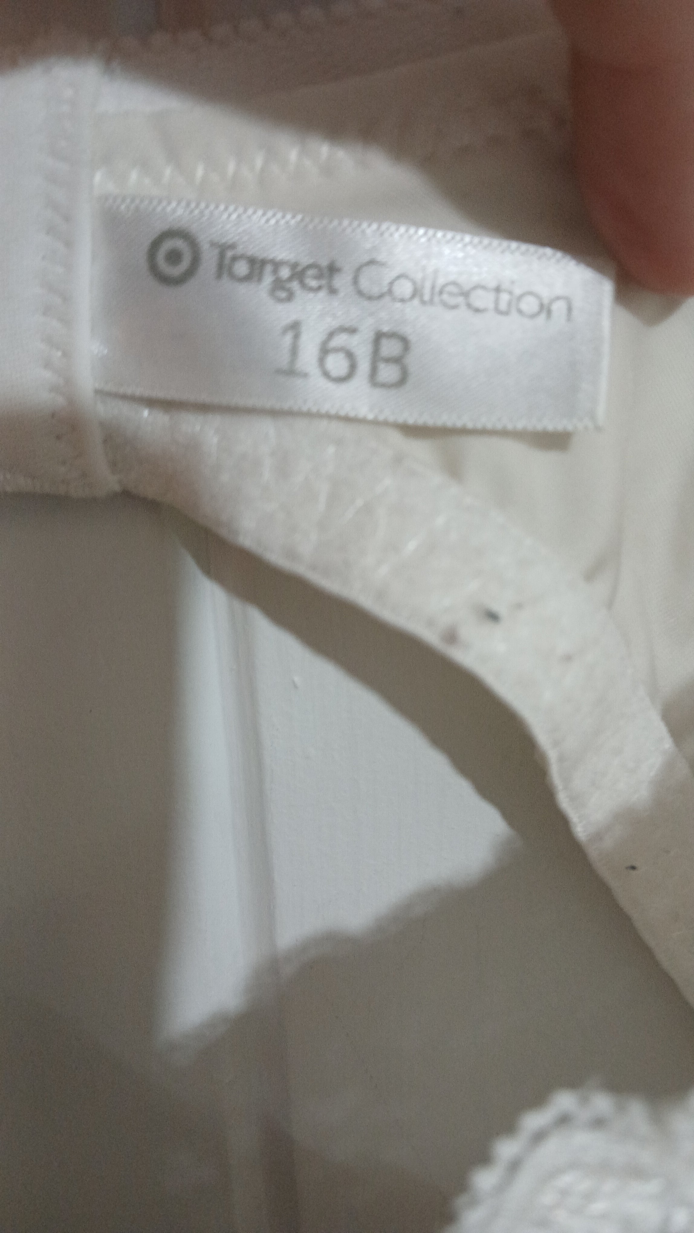 Image of (16B) Target | White Lace Underwire Bra