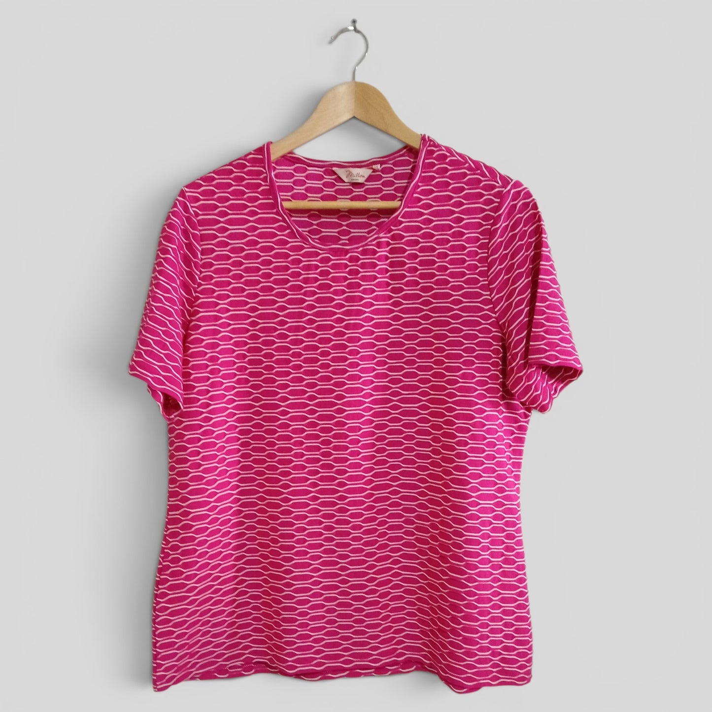 (14) Millers | Pink/White Textured Tee