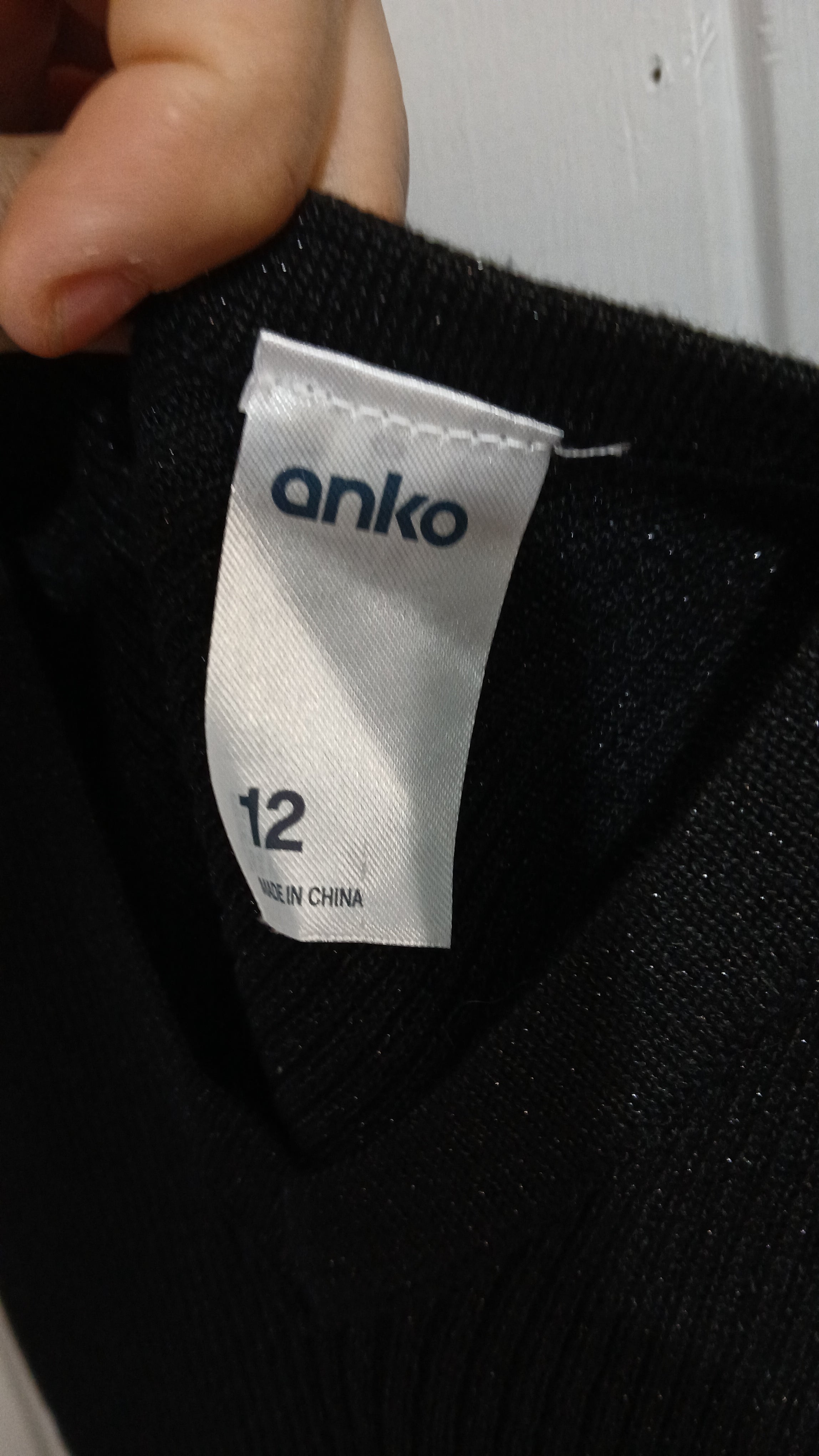 Image of (12) Anko | Shimmer Black Singlet