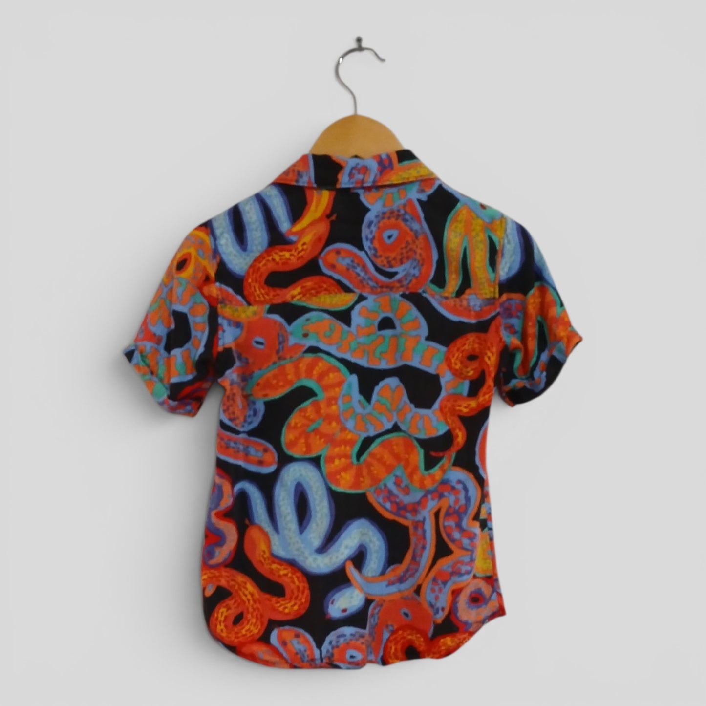 (5JNR) Best & Less | Snake Shirt