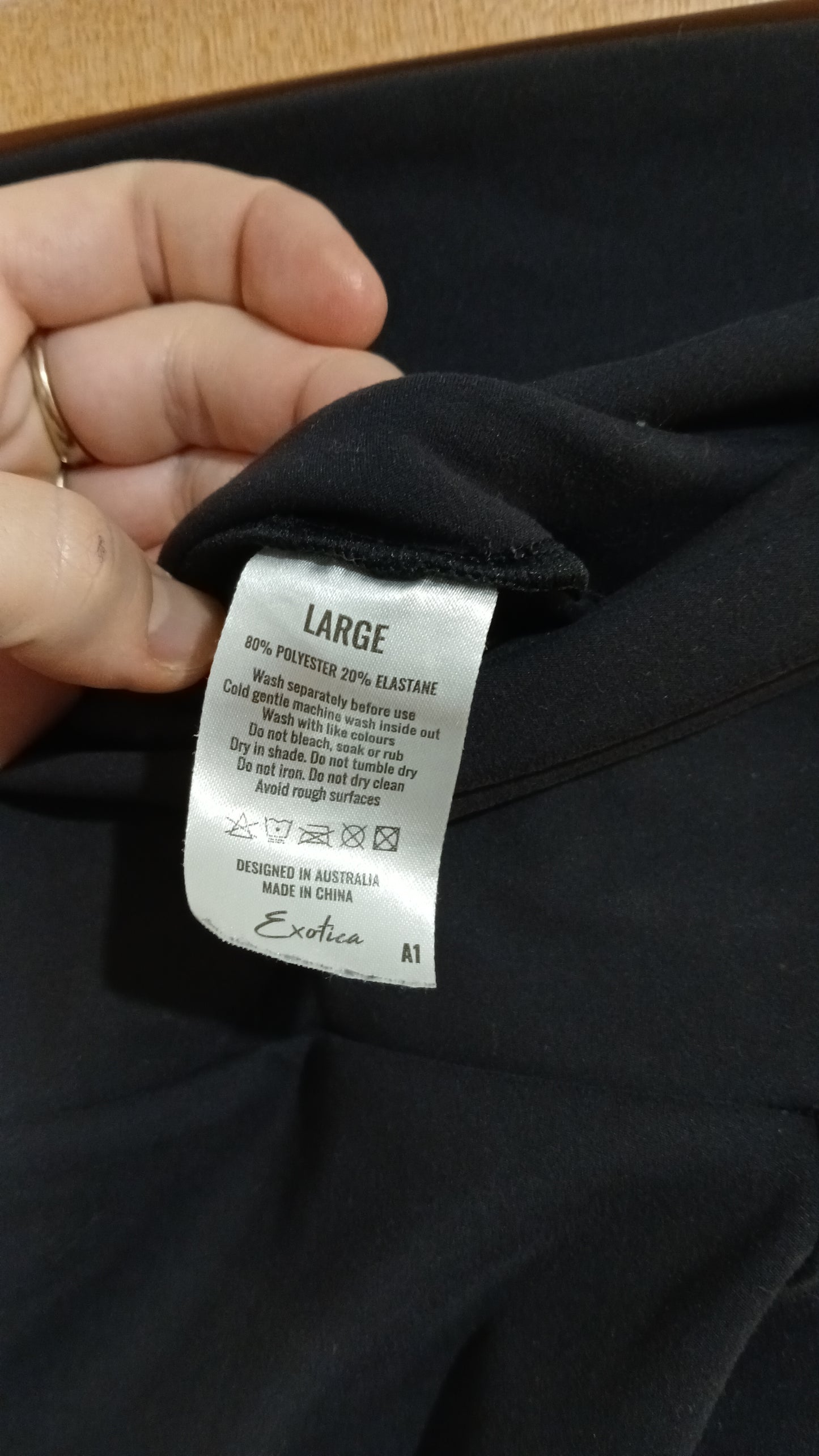 (L) Exotica Athletica | Black Tights