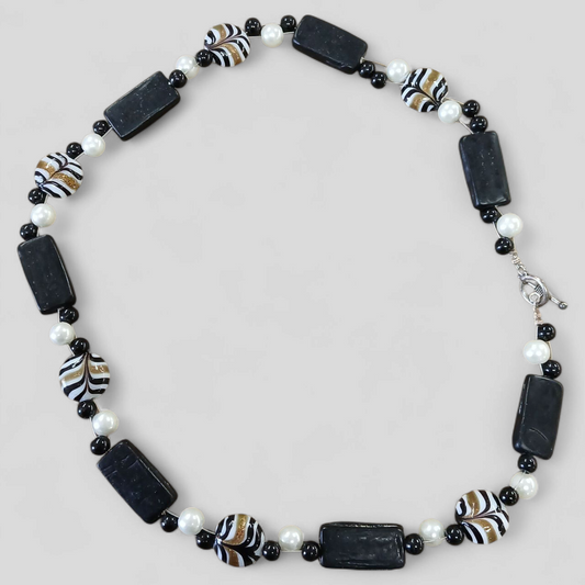 Necklace | Black Candy
