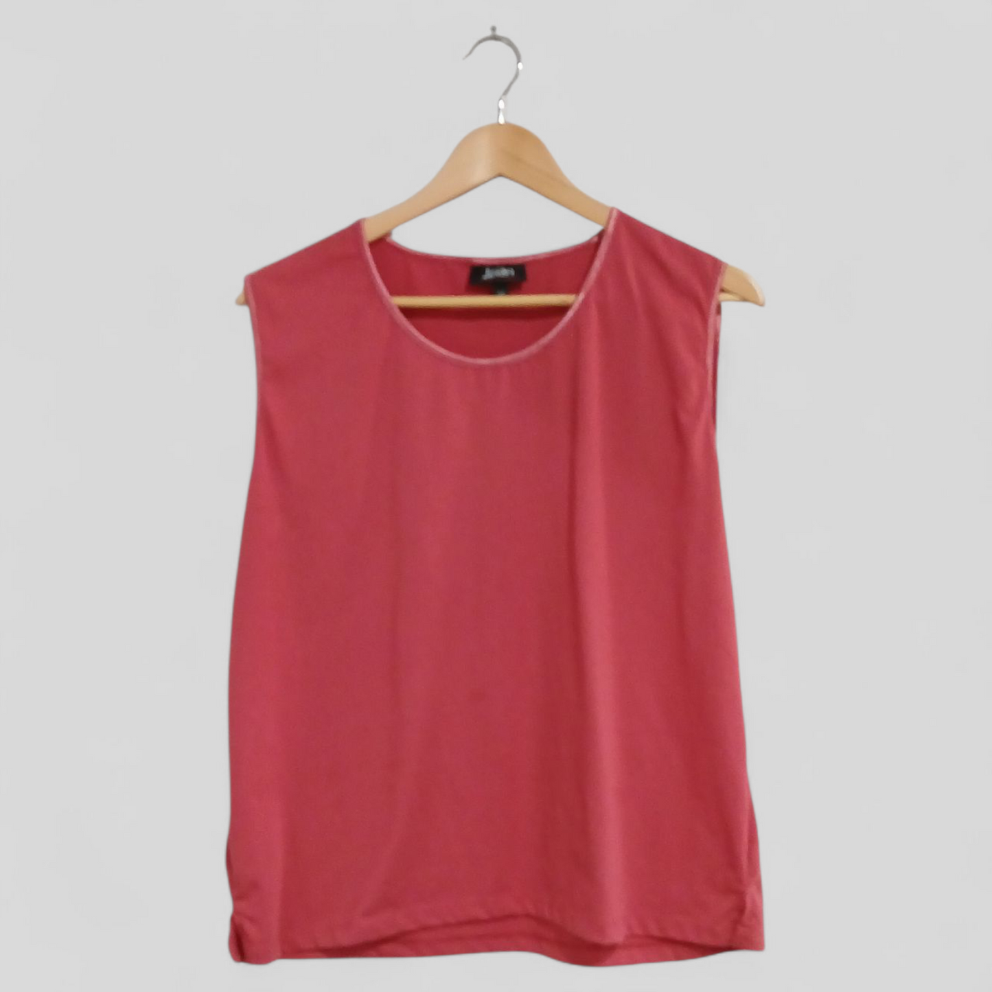 (16) Jillian Sportswear | Red Top