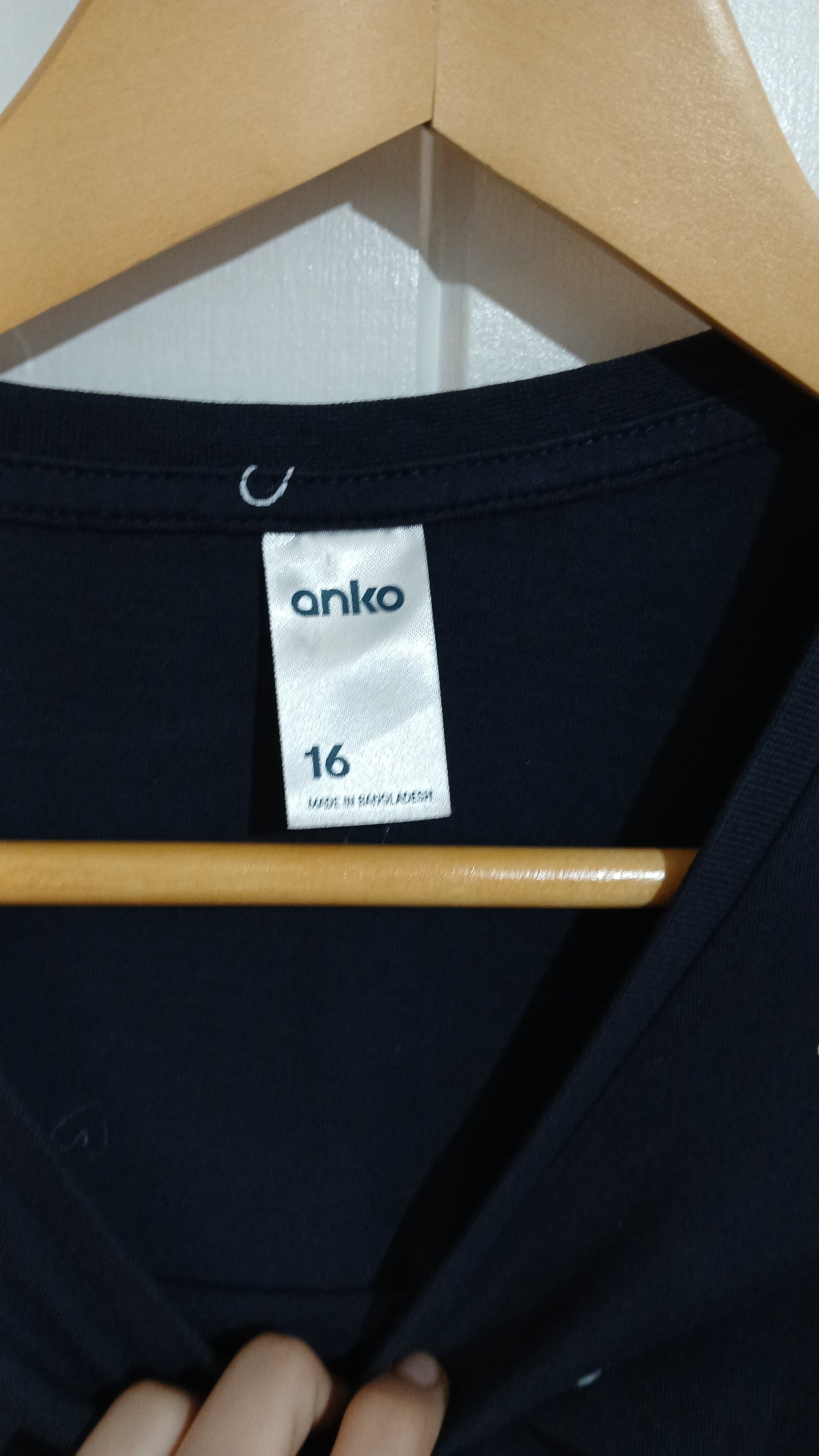 Image of (16) Anko | Black Heart Tee