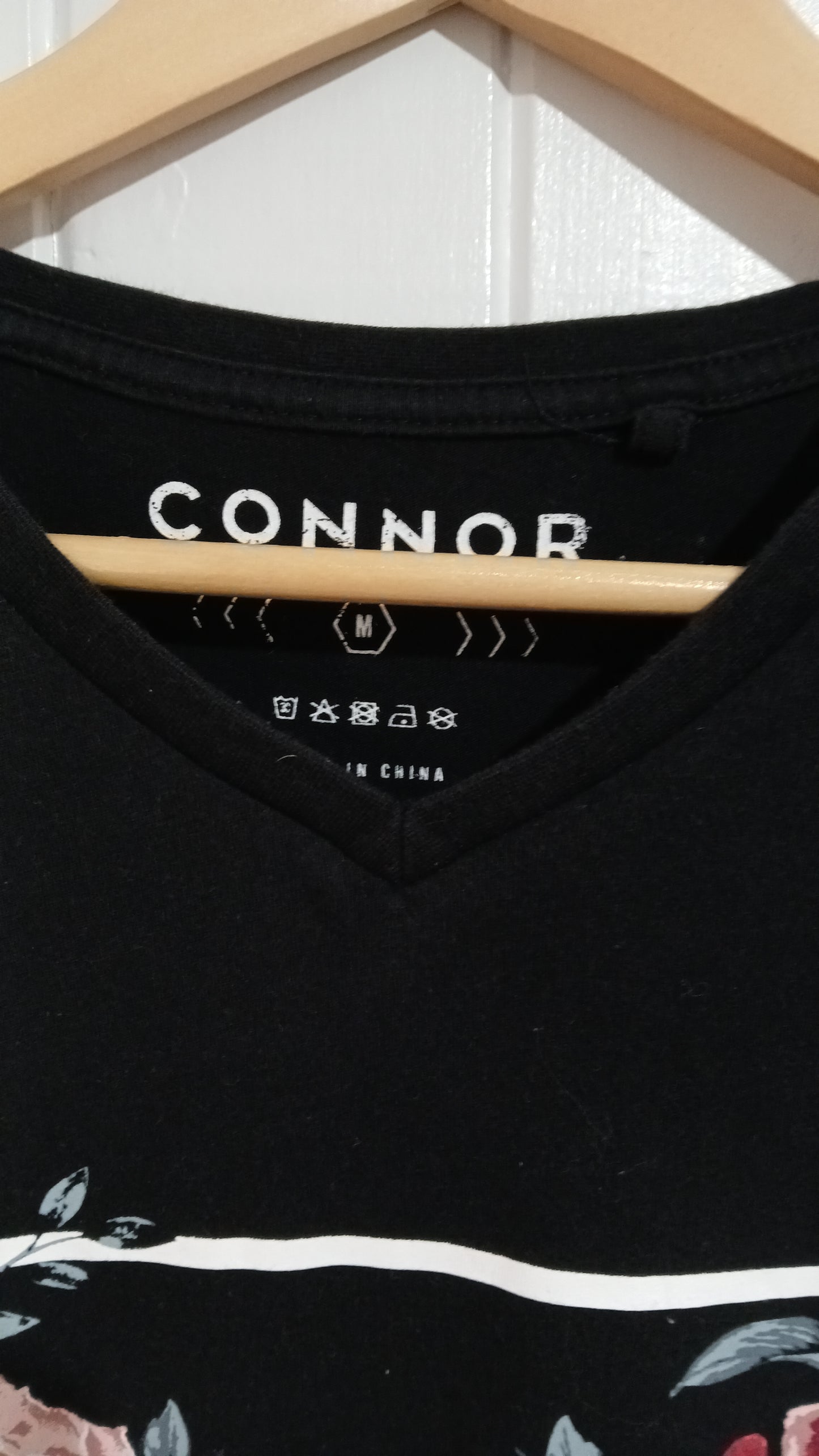 (M) Connor | Tee