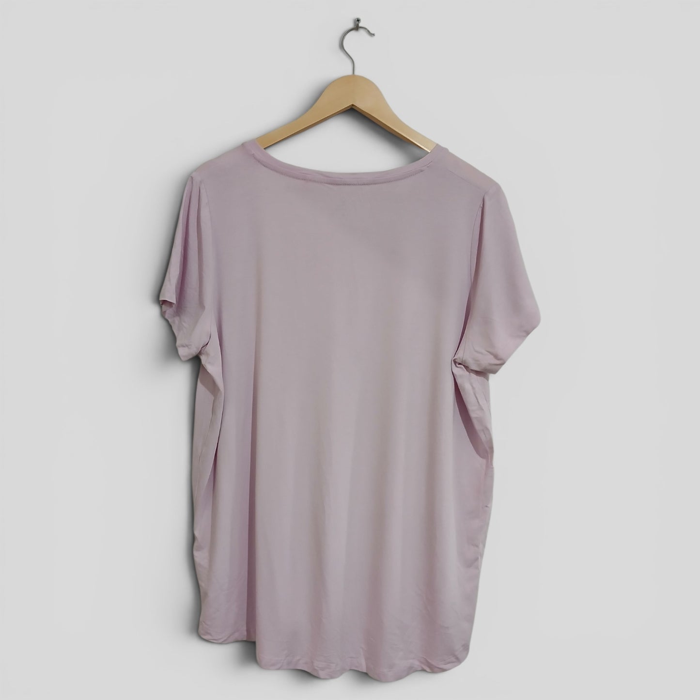 (18) Target | Purple V Neck Tee