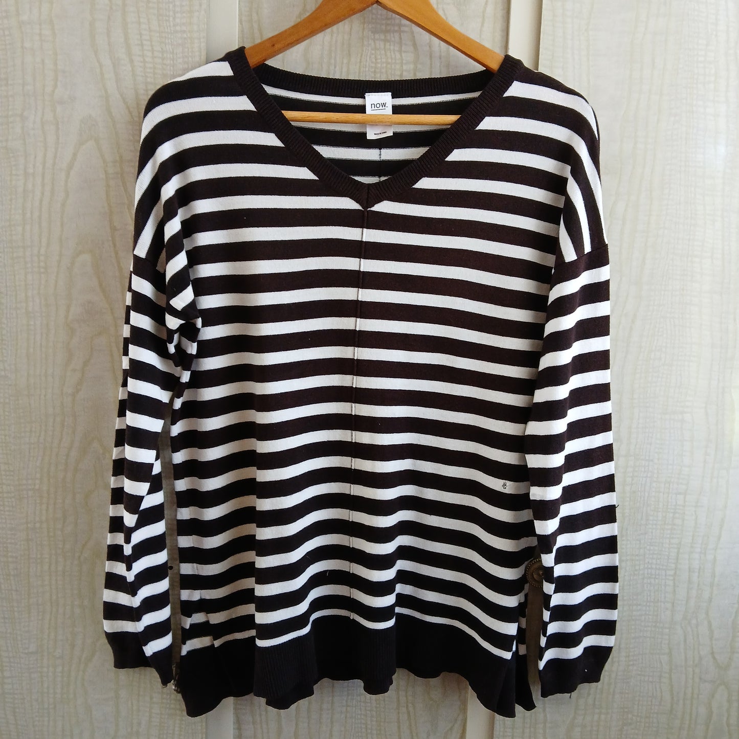 (S) Striped Knit pull over