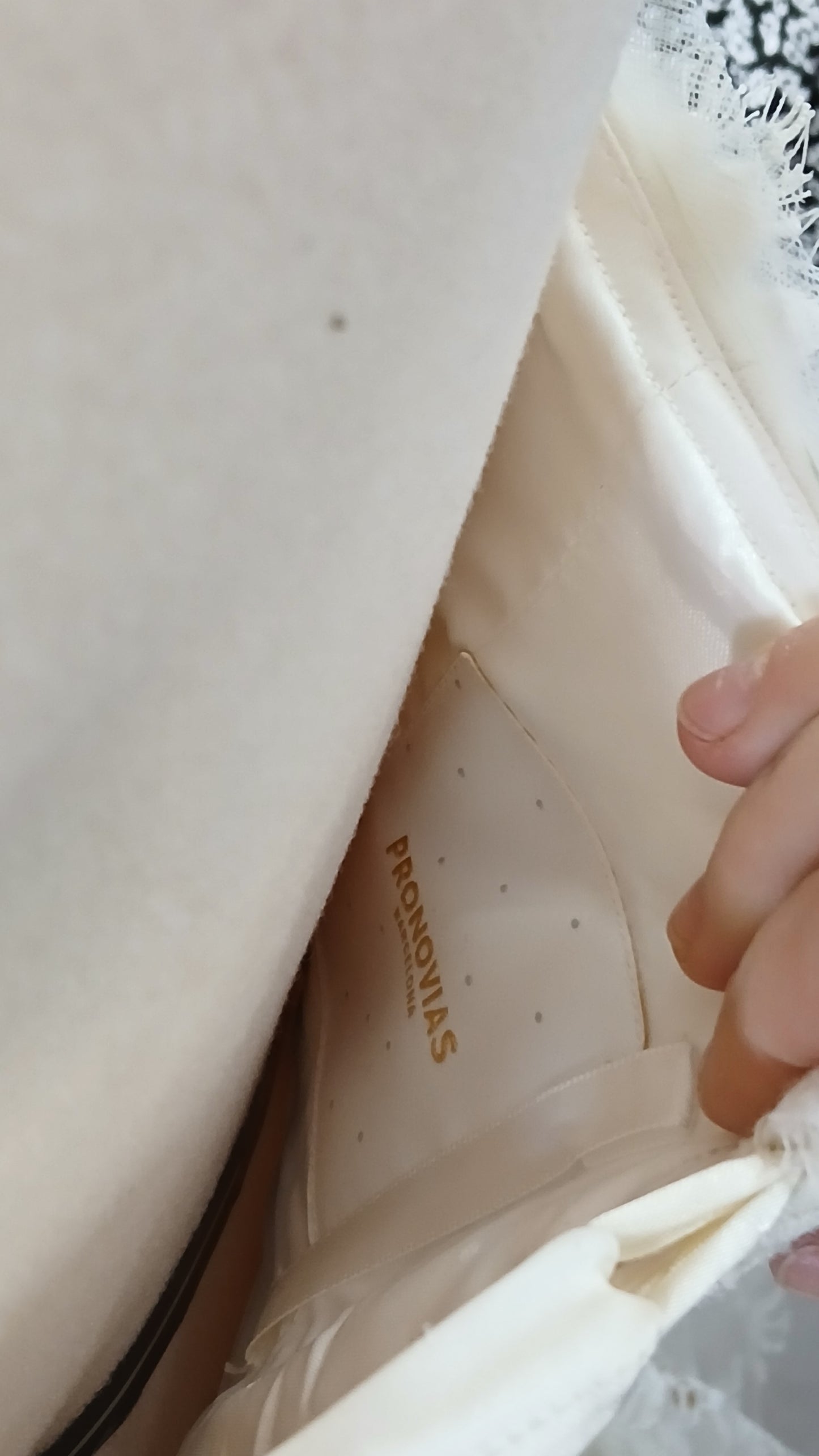(14-16) Pronovias | Wedding Dress