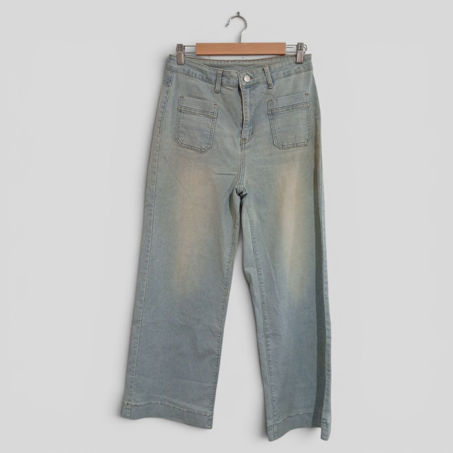 (L) Shein | Lightwash Jeans
