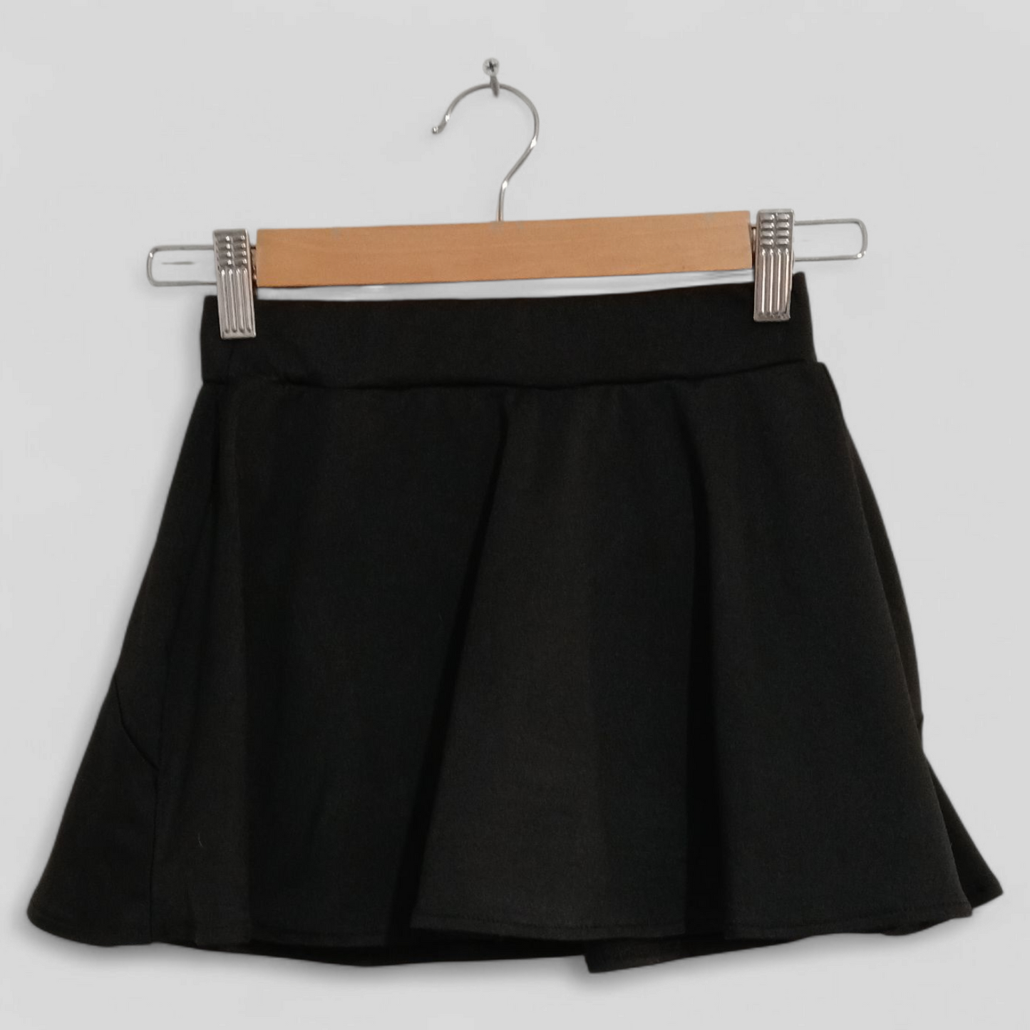 (XS) Shein | Black Skort