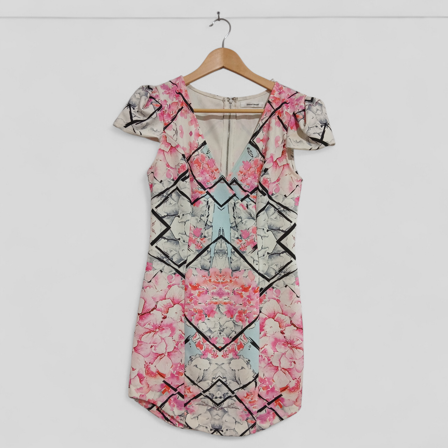 (10) Street Heart | Dress