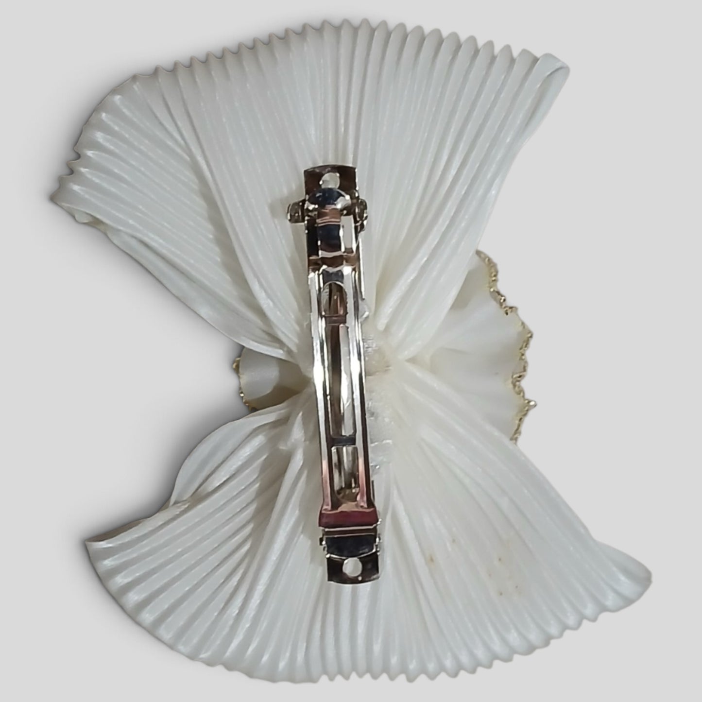 Hair Clip White Gold Bow
