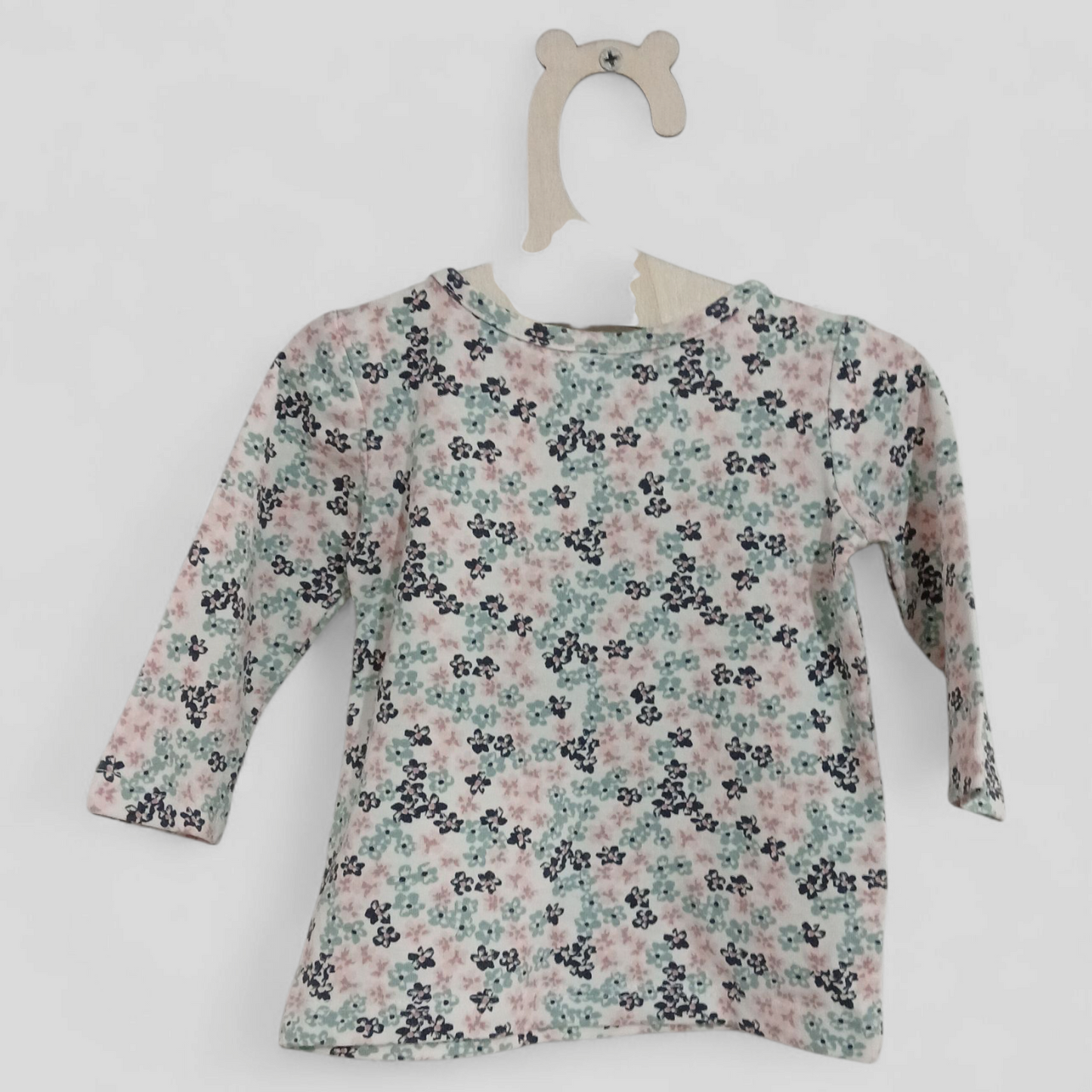 (000) Target | Floral LS Top