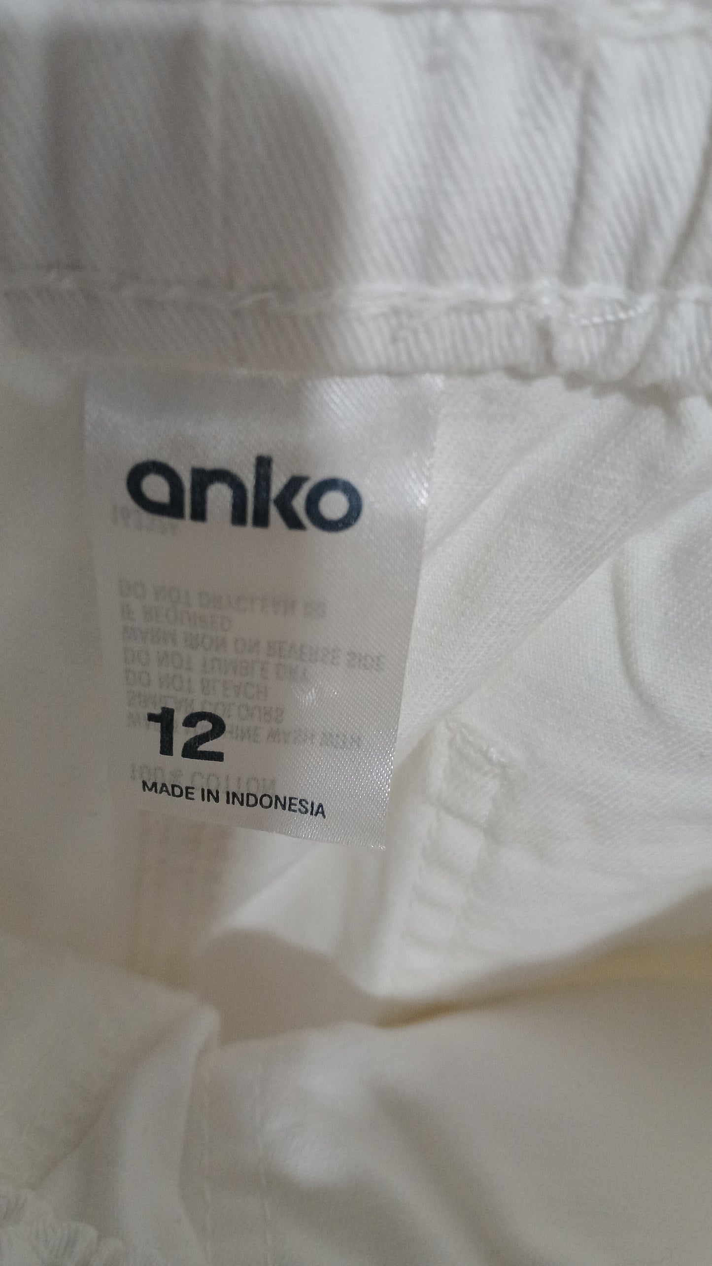 (12) Anko | White Pants