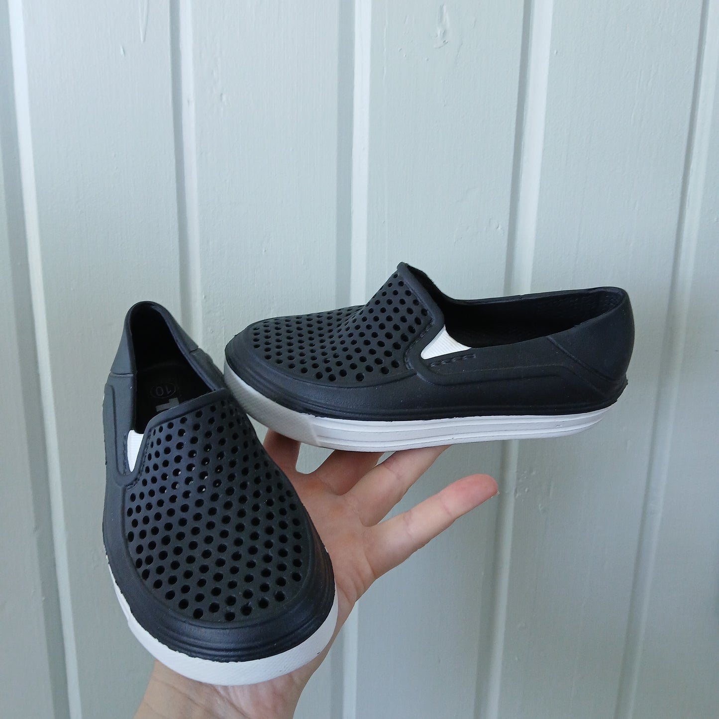 (10) BNWOT Tilt Shoes