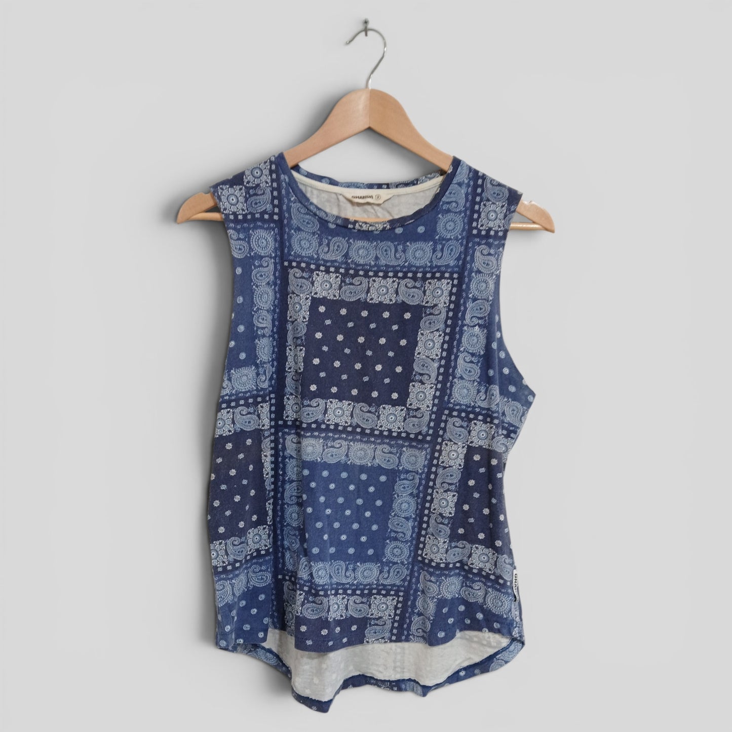 (8) Ghanda | Singlet