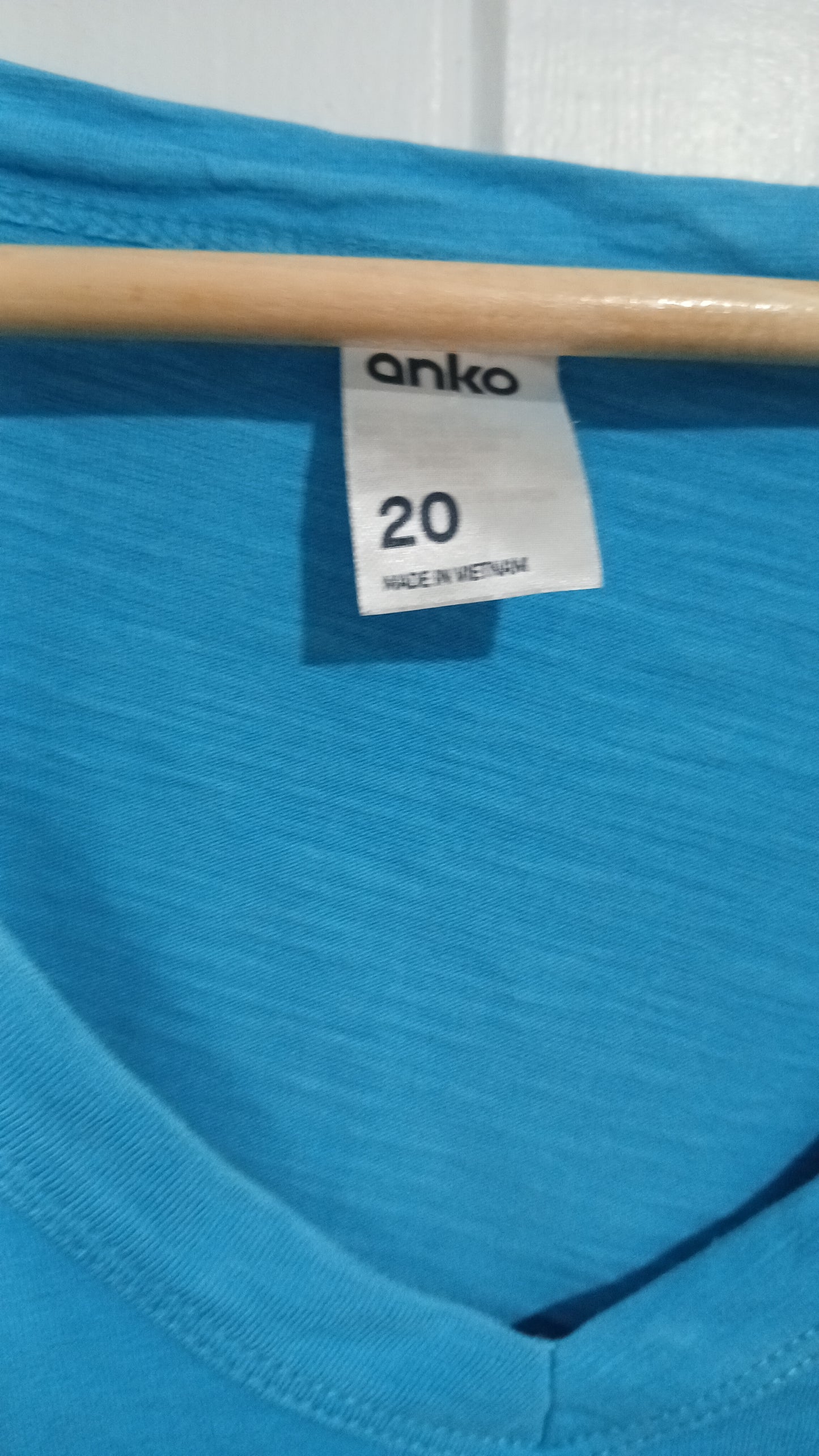(20) Anko | Blue Tee