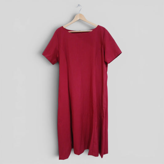 (16) Red Dress