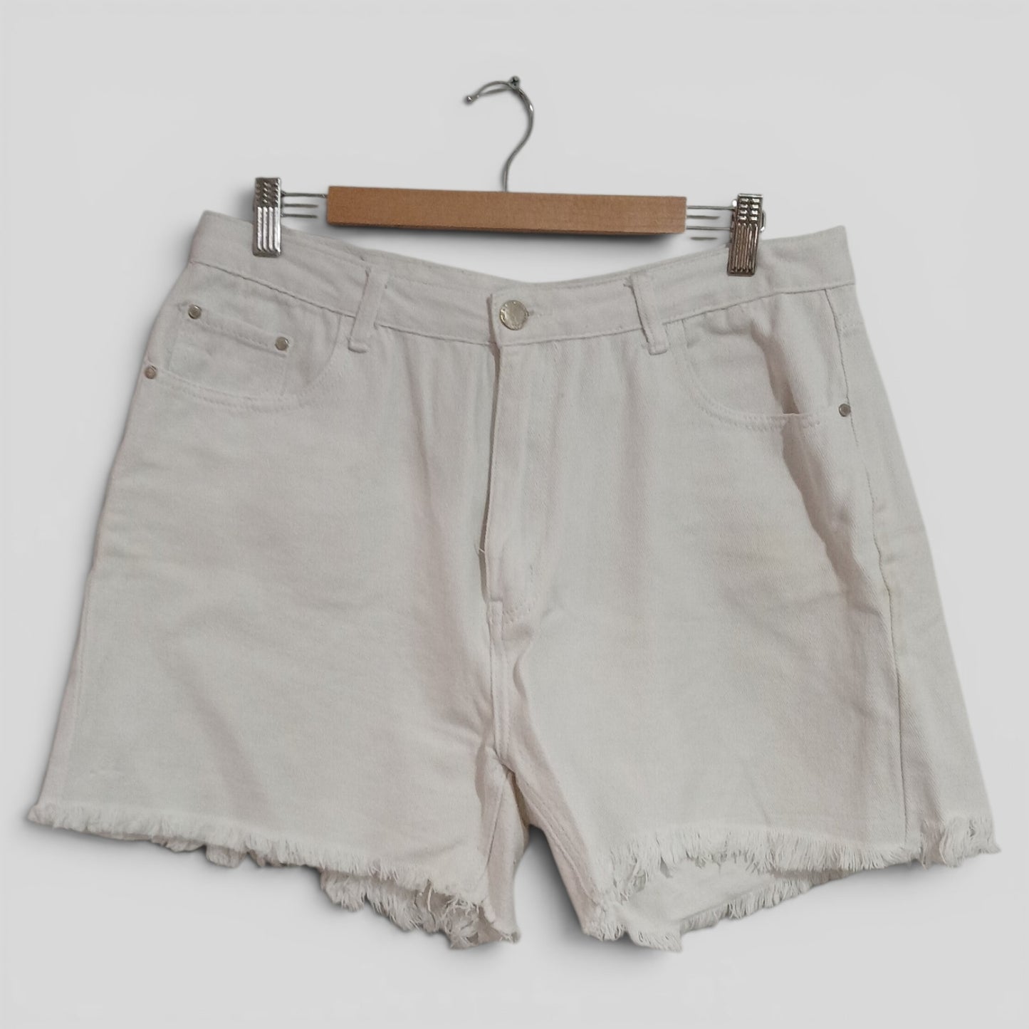(16) Country Denim | White Shorts