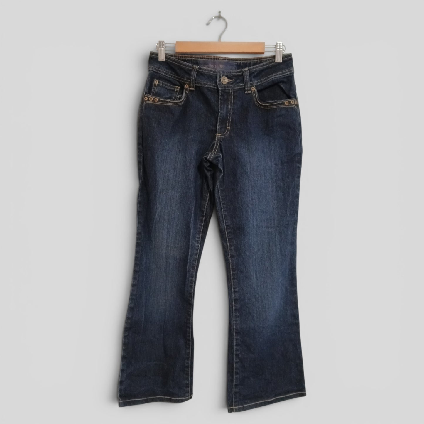 (10) Bootleg Jeans