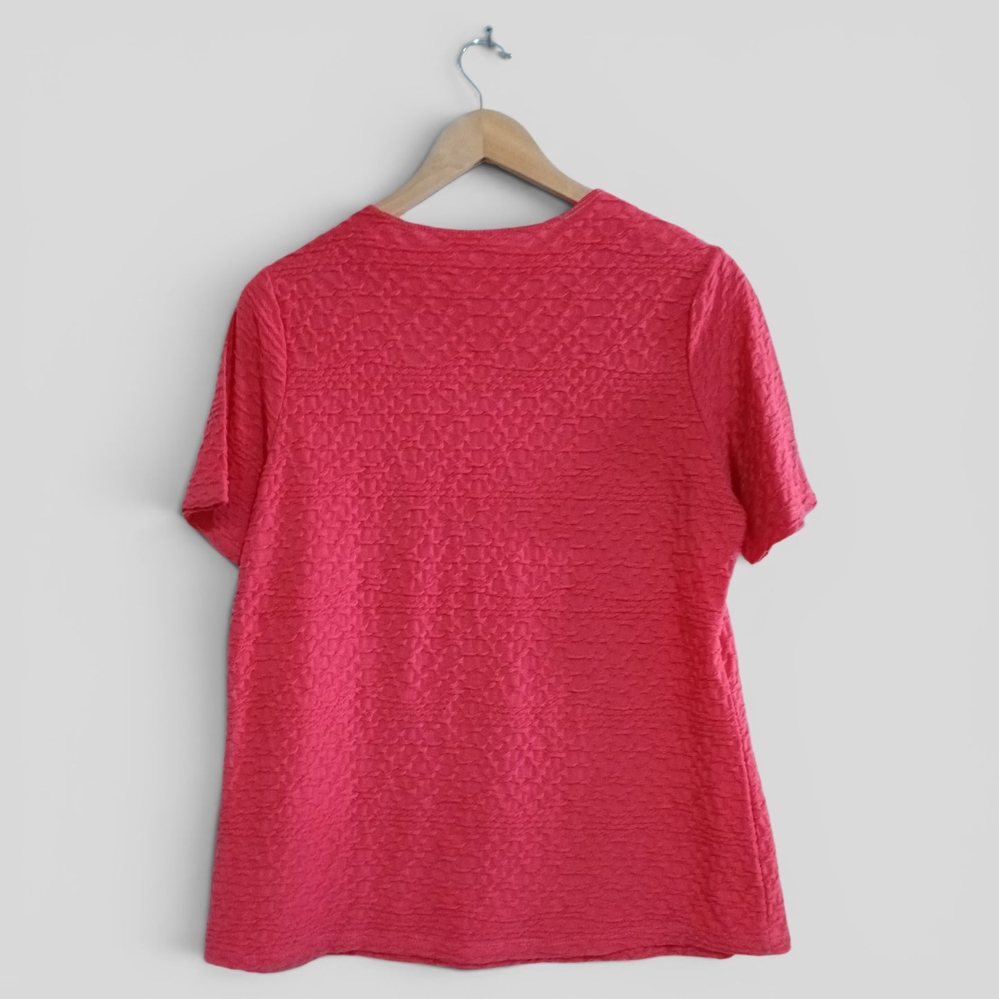 (L) Pink Textured Tee