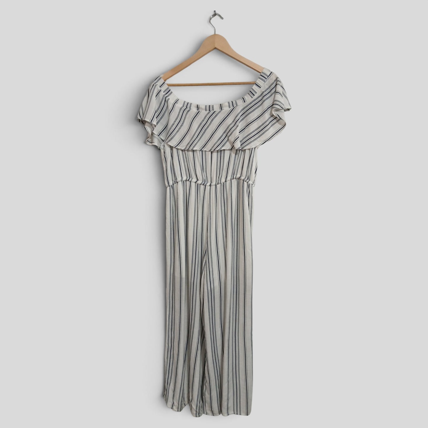 (12) Miss Valley | Striped Jumpsuit