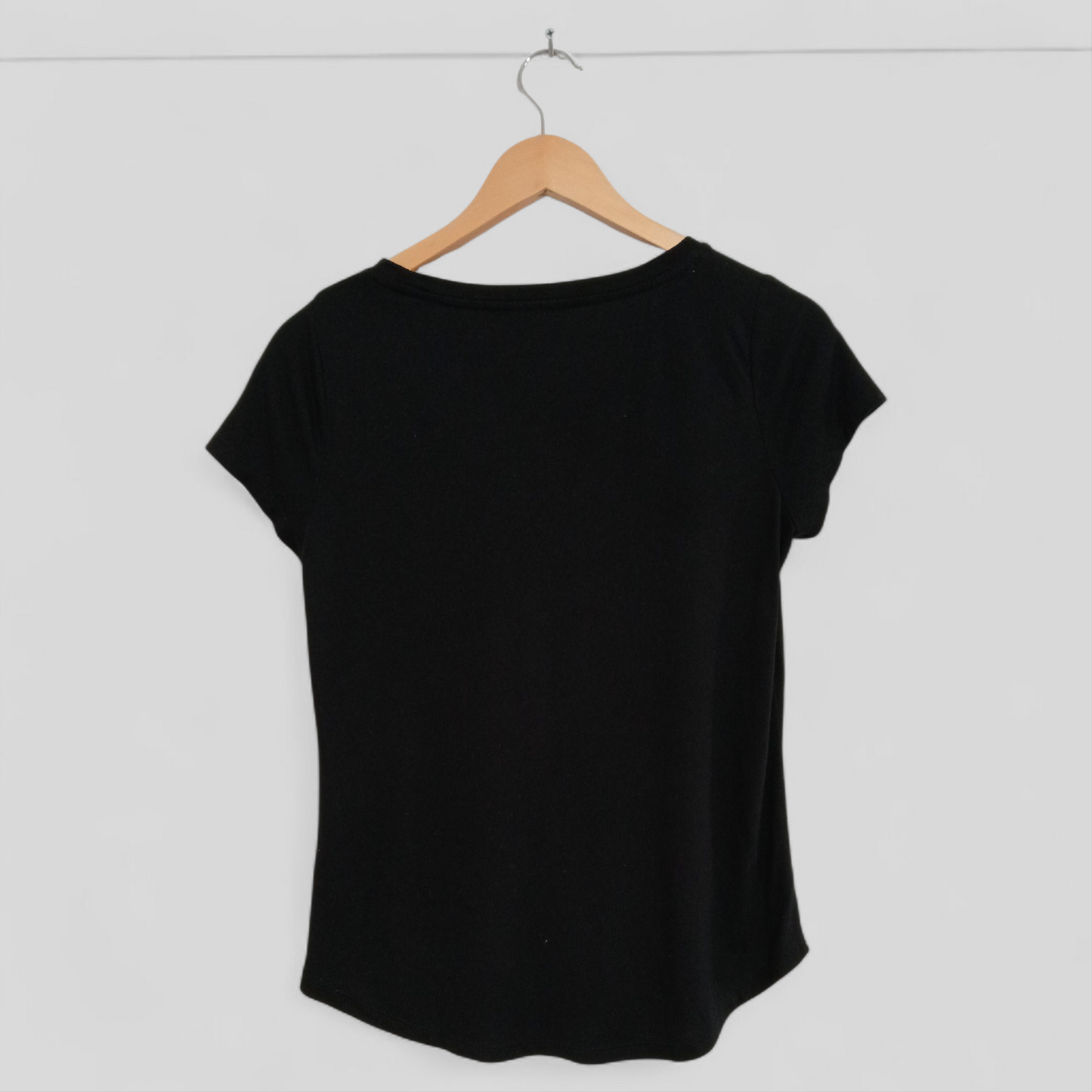 (XS) Jeanswest | Black Tee