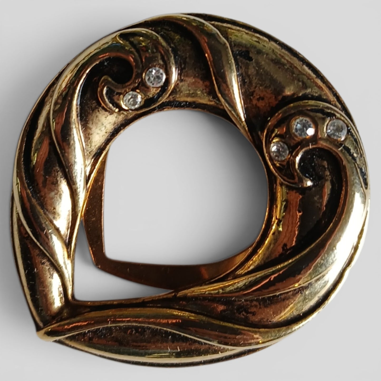 Brooch | Gold Loop