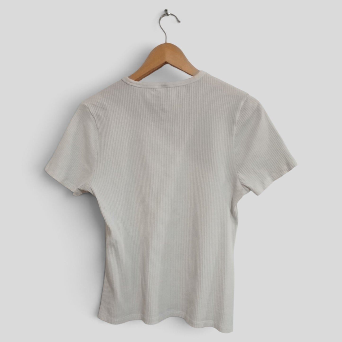 (16) Anko | White Ribbed Tee