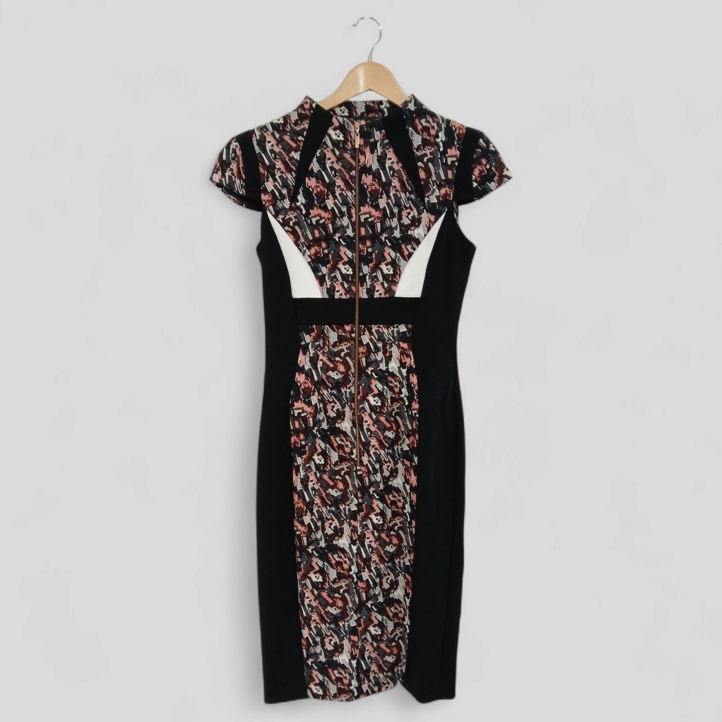 (8) Cue | Patterned Dress