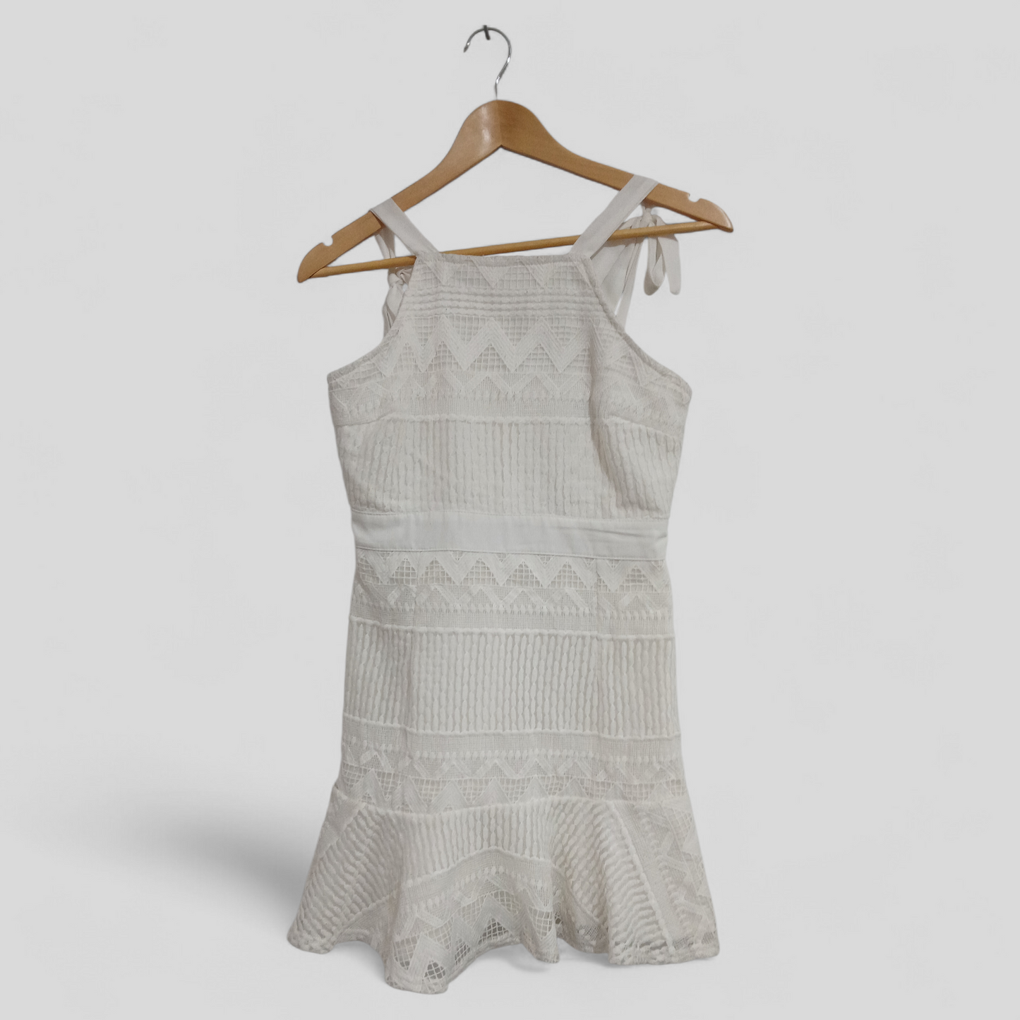 (8) YOINS | White Lace Dress