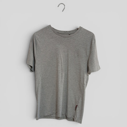 (S) Anko | Grey Tee