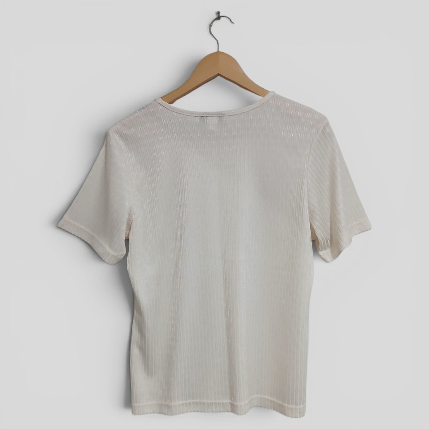 (M) Suzannegrae | Offwhite Tee