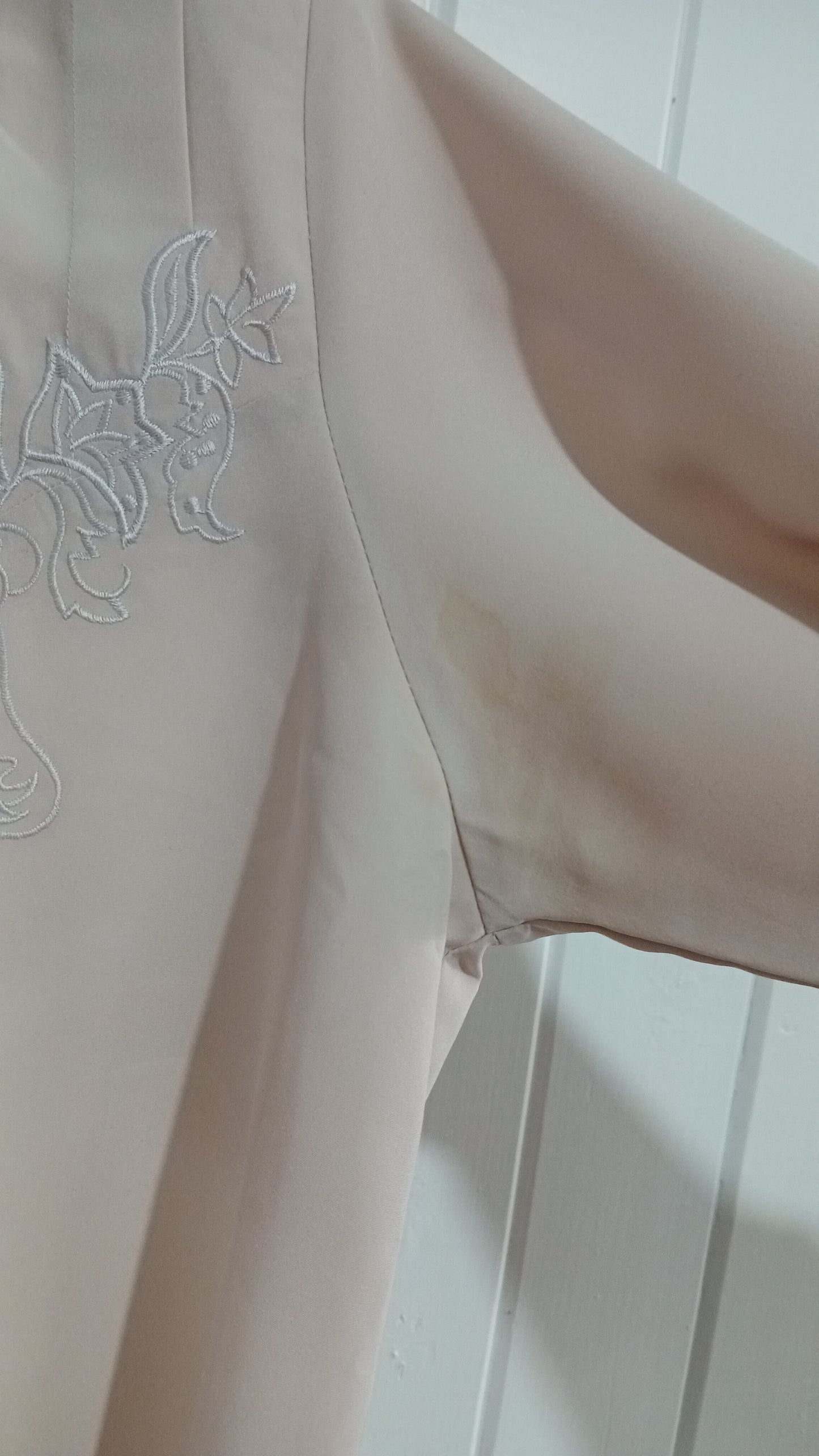 (16) Modern Classic | LS Blouse