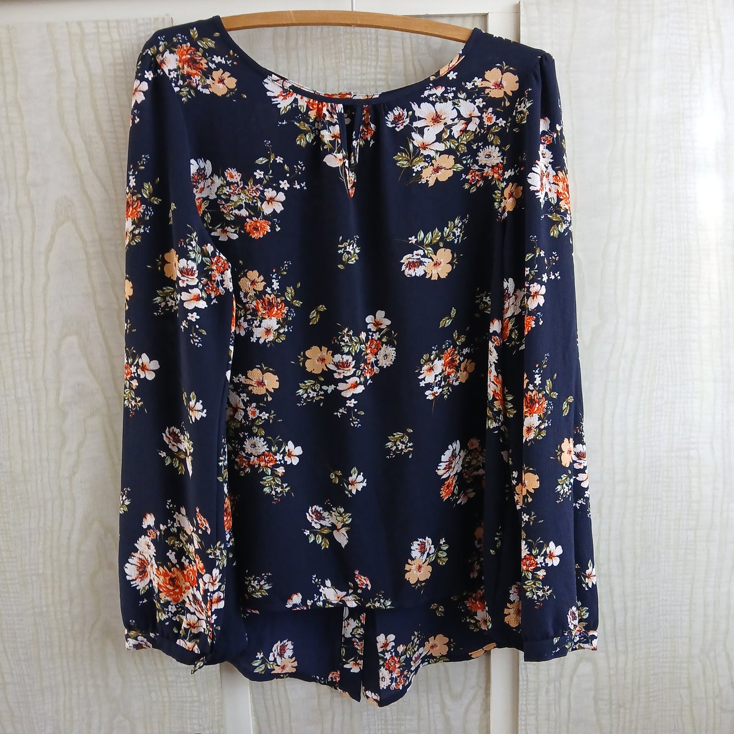 (12) Navy Floral Dotti L/S Blouse