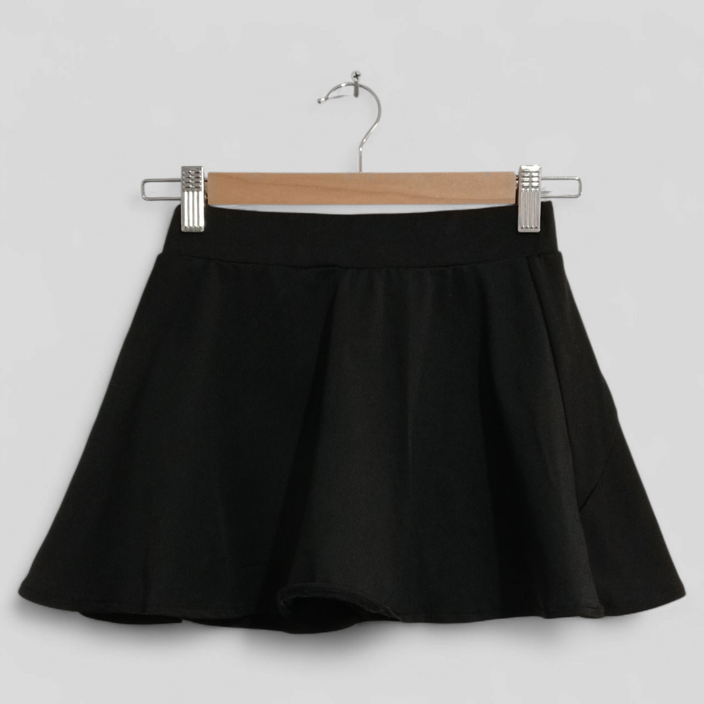 (XS) Shein | Black Skort
