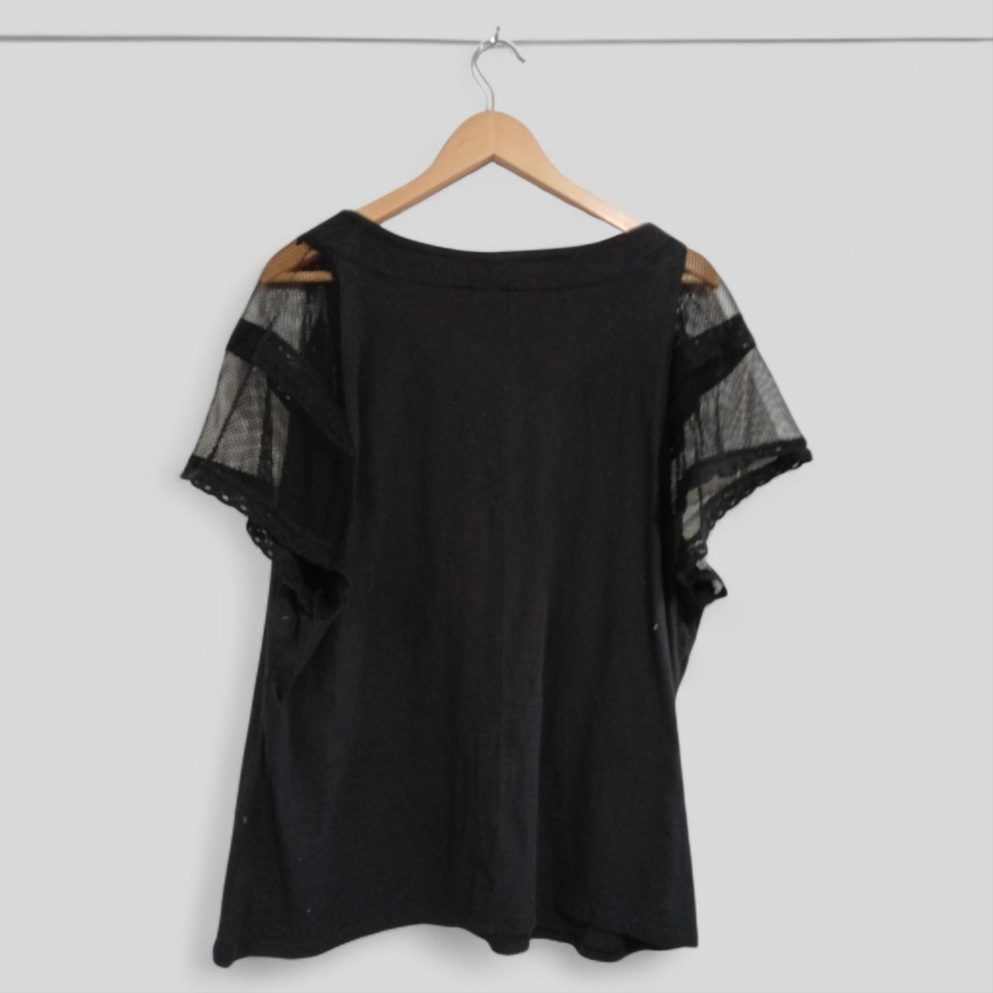 (20) Avella | Sheer Sleeve Black Blouse