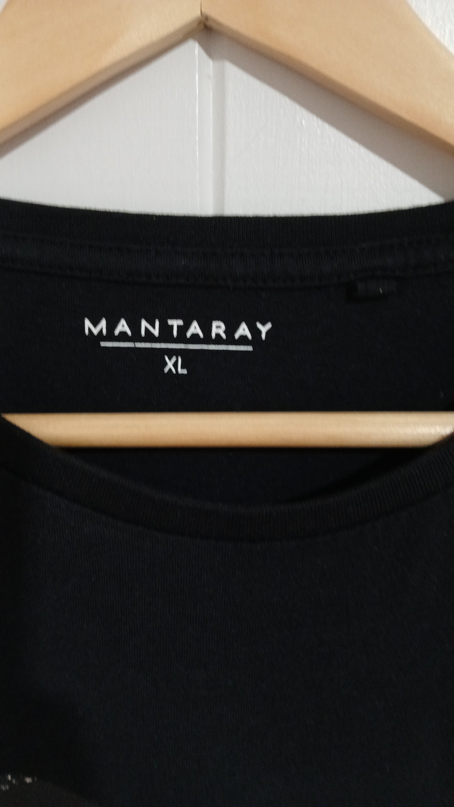 (XL) Mantaray | Graphic Tee